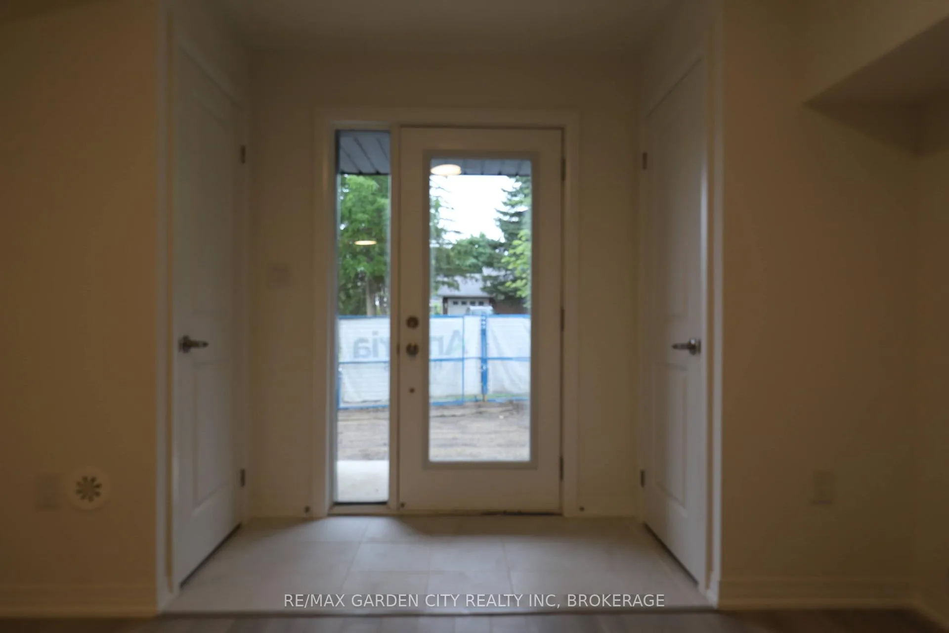 Photo 15 of 12 Sidney Rose Common, St. Catharines, Glendale/Glenridge — HOMEH