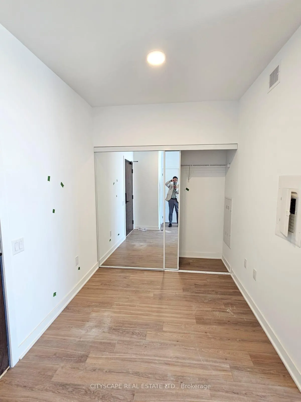 Photo 7 of Unit 1612, 2782 Barton Street, Hamilton, Riverdale — HOMEH