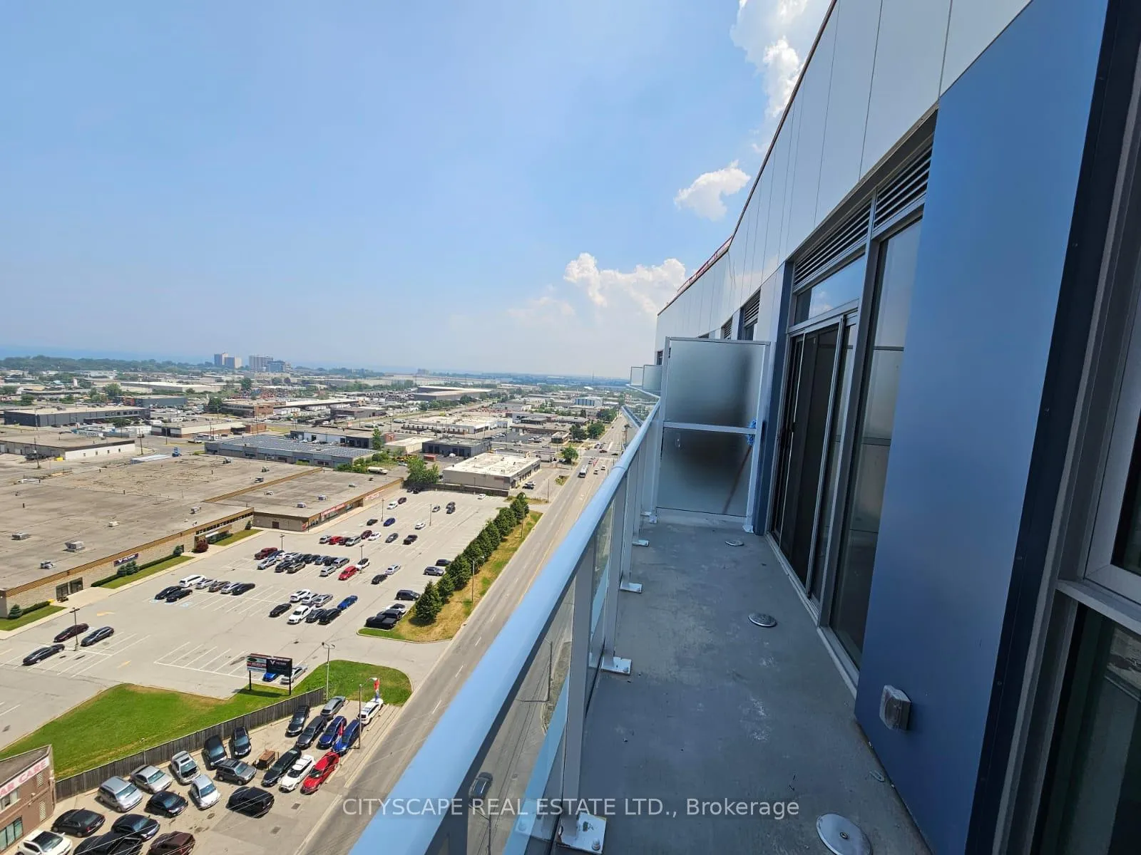 Photo 11 of Unit 1612, 2782 Barton Street, Hamilton, Riverdale — HOMEH