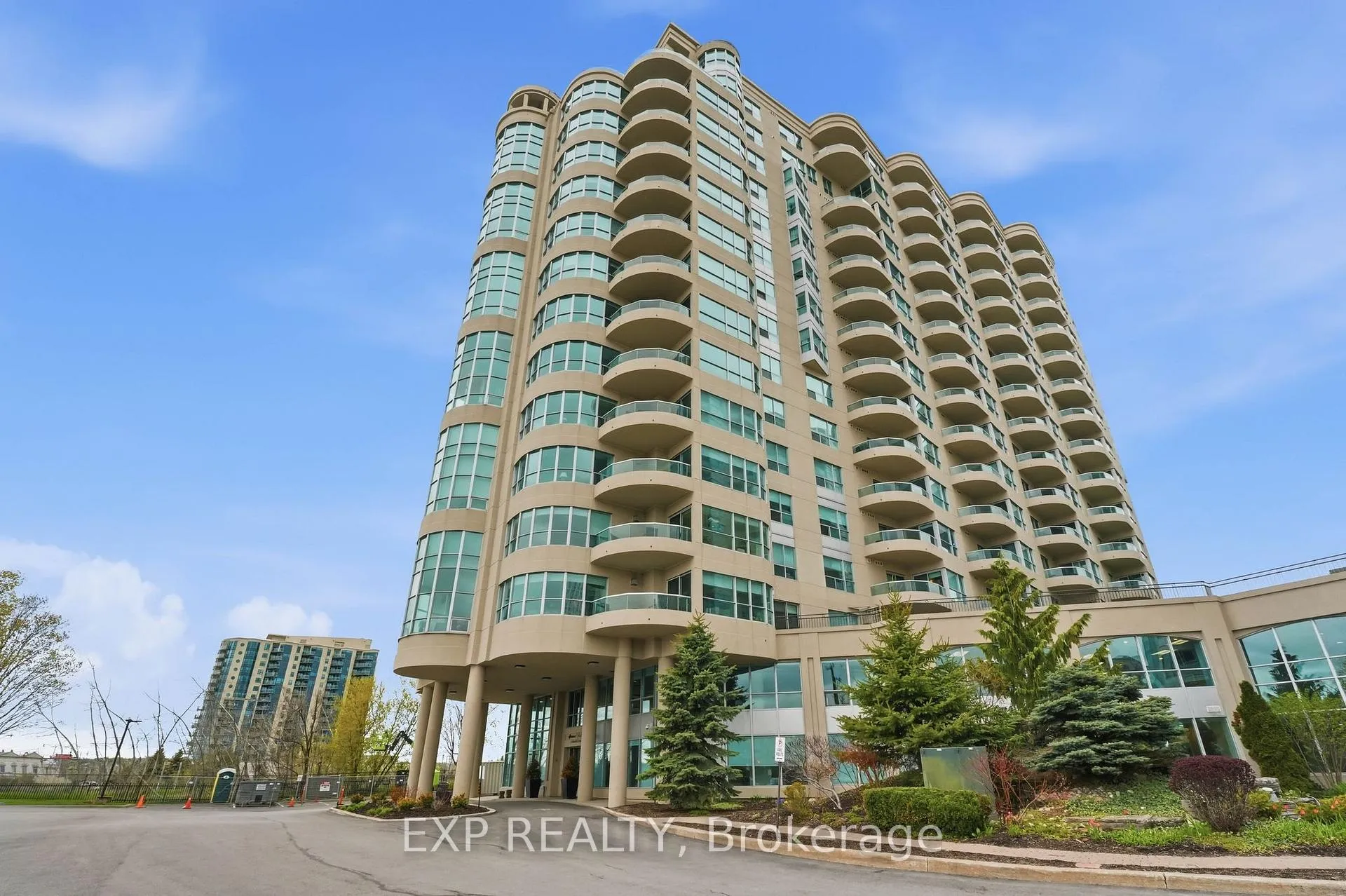 Photo 1 of Unit 905, 2 Toronto Street, Barrie, City Centre — HOMEH