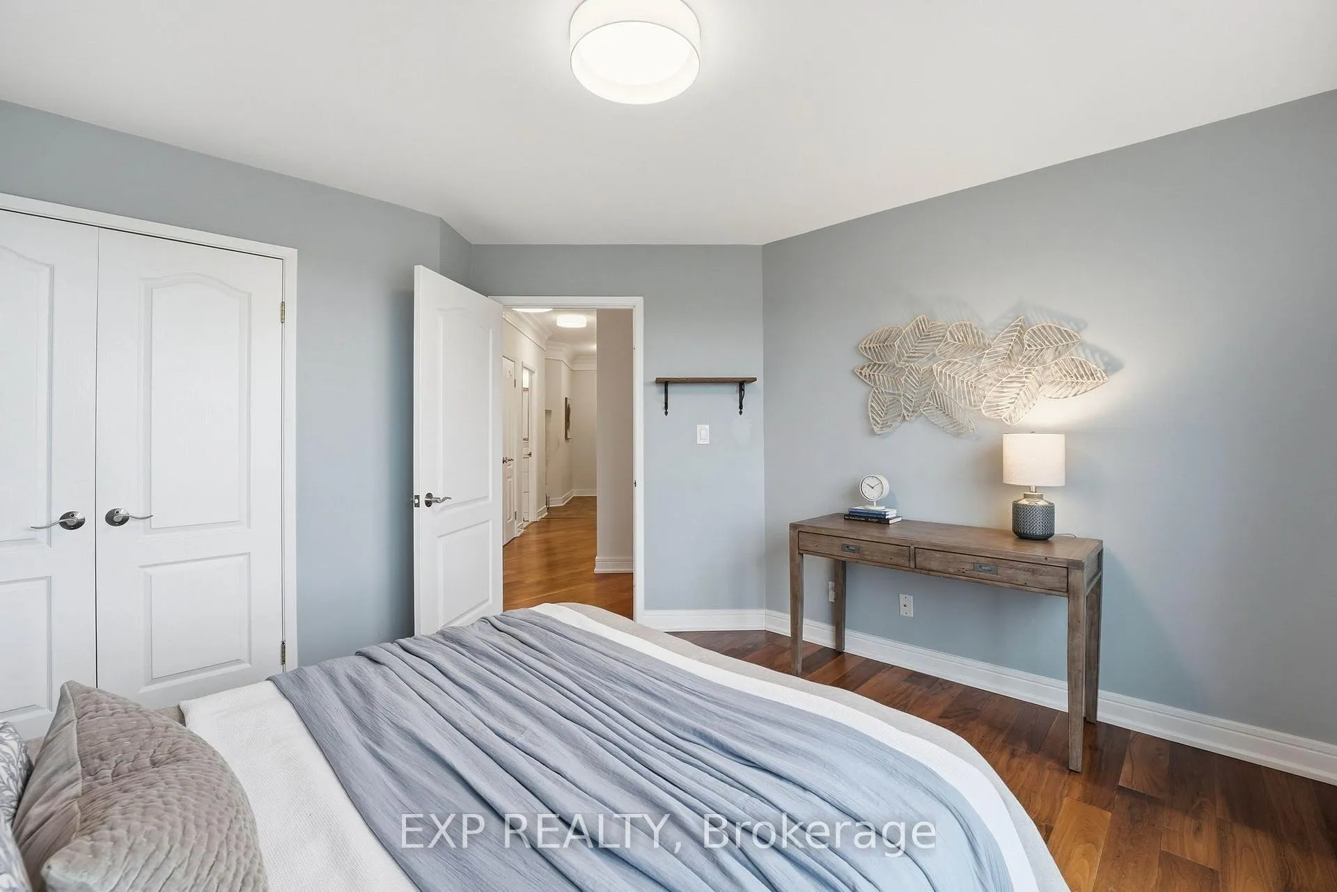 Photo 23 of Unit 905, 2 Toronto Street, Barrie, City Centre — HOMEH
