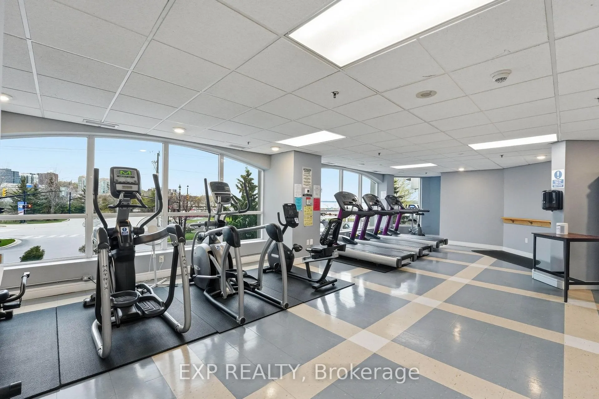 Photo 37 of Unit 905, 2 Toronto Street, Barrie, City Centre — HOMEH