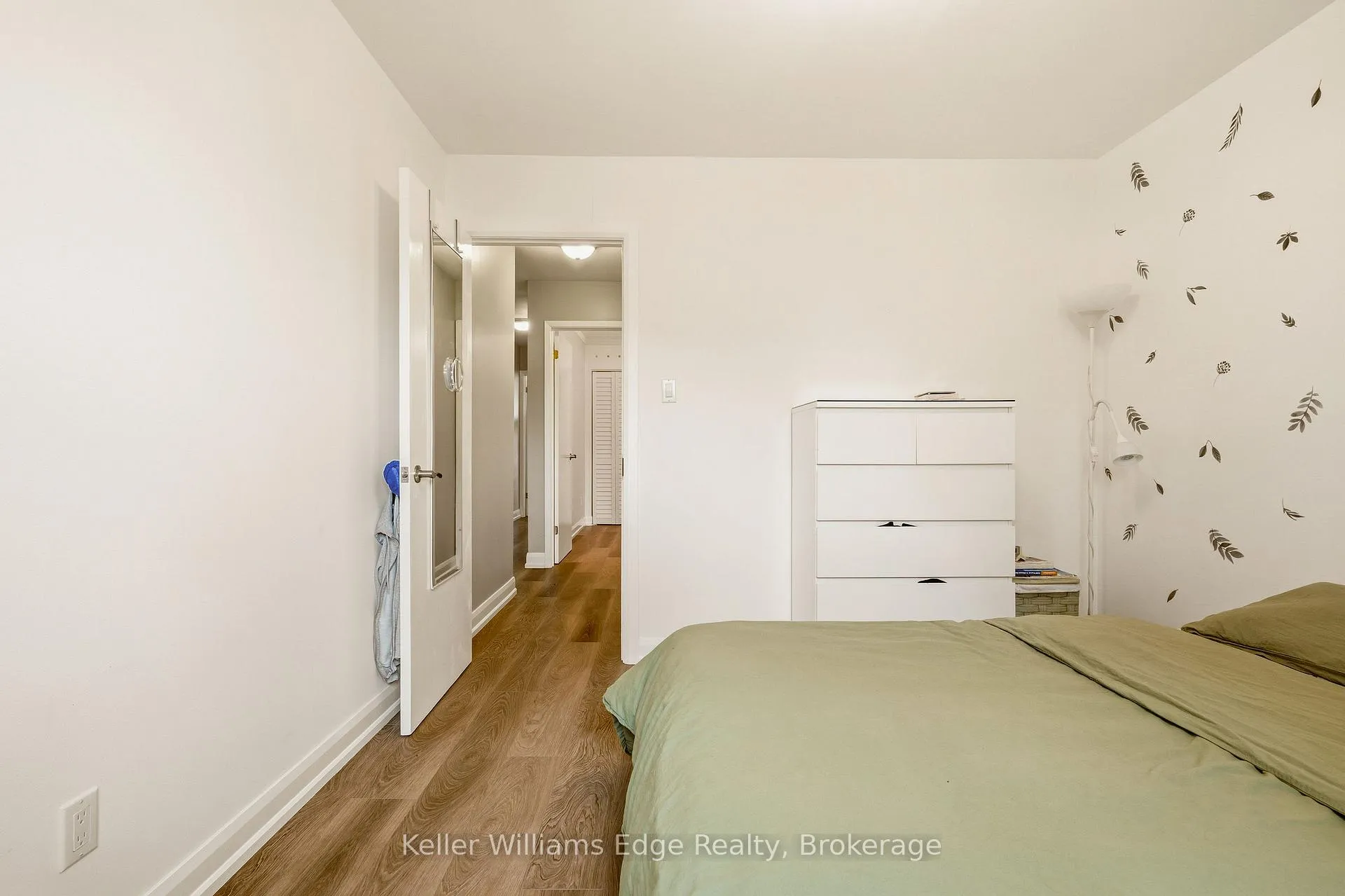 Photo 15 of 1463 Rolling Court, Burlington, Mountainside — HOMEH