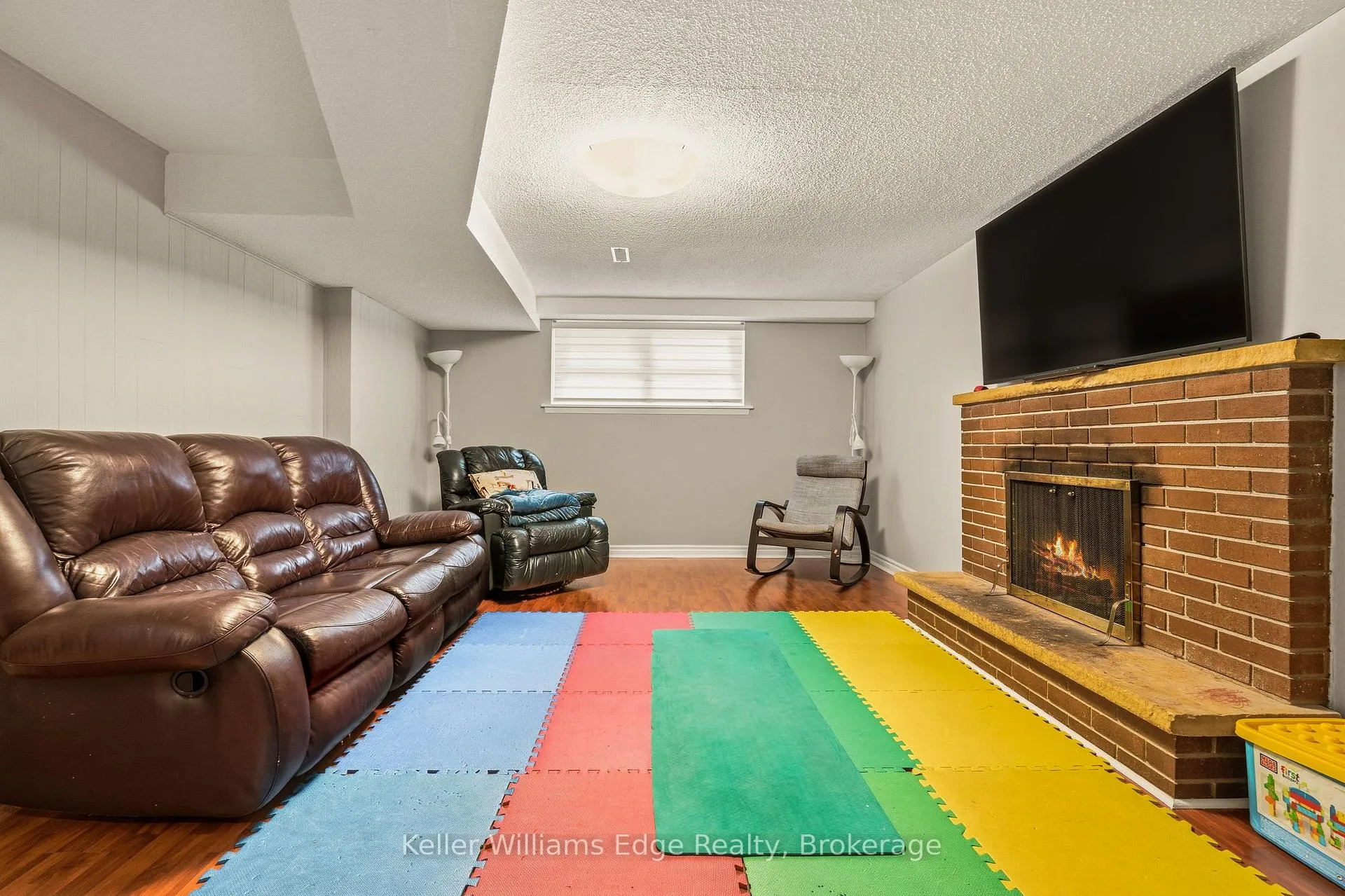 Photo 18 of 1463 Rolling Court, Burlington, Mountainside — HOMEH