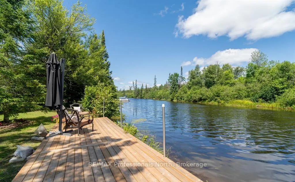 Photo 6 of 899 Katrine Road, Burk's Falls — HOMEH
