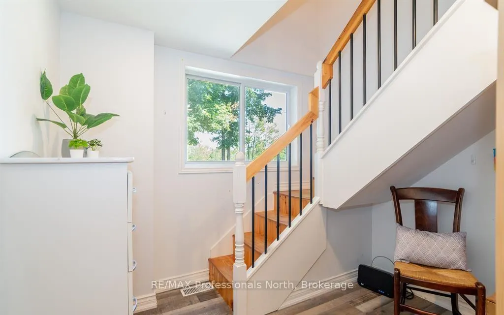 Photo 25 of 899 Katrine Road, Burk's Falls — HOMEH