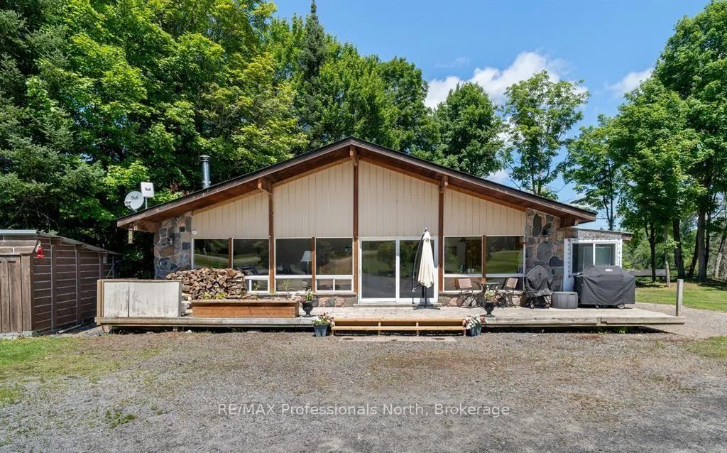 Photo 29 of 899 Katrine Road, Burk's Falls — HOMEH