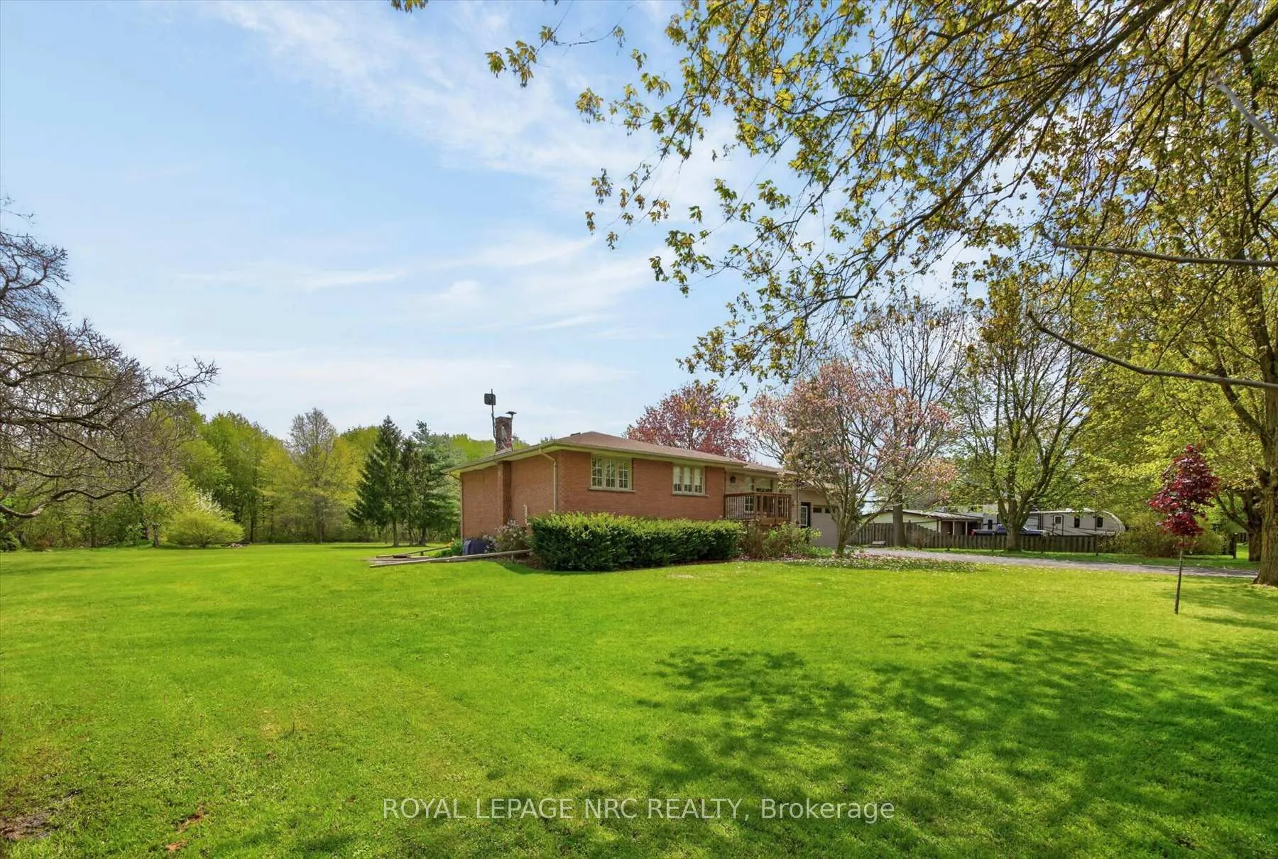 Photo 4 of 1241 Sherk Road, Port Colborne, Bethel — HOMEH