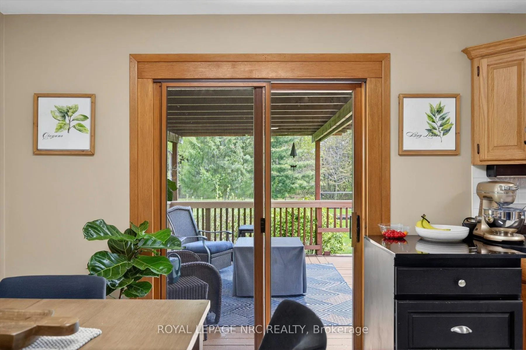 Photo 11 of 1241 Sherk Road, Port Colborne, Bethel — HOMEH