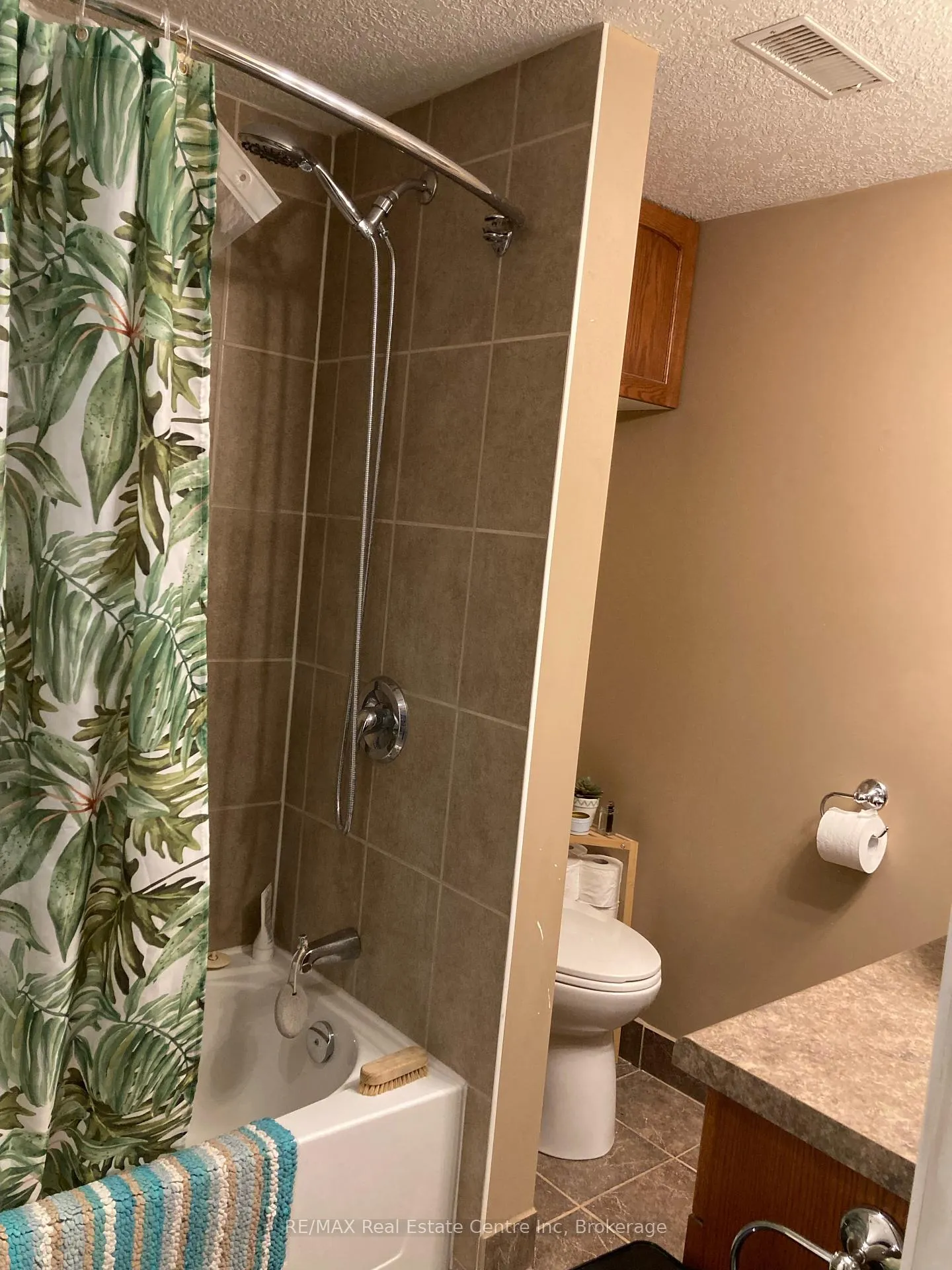 Photo 5 of Unit Bsmt, 71 Cedar Street, Guelph, Dovercliffe Park/Old University — HOMEH