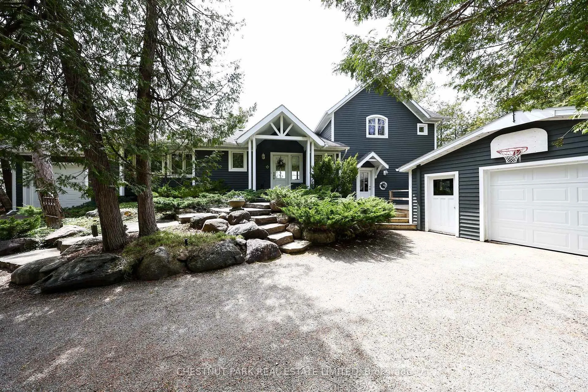 Photo 9 of 46 Parklane Court, Tiny, Rural Tiny — HOMEH