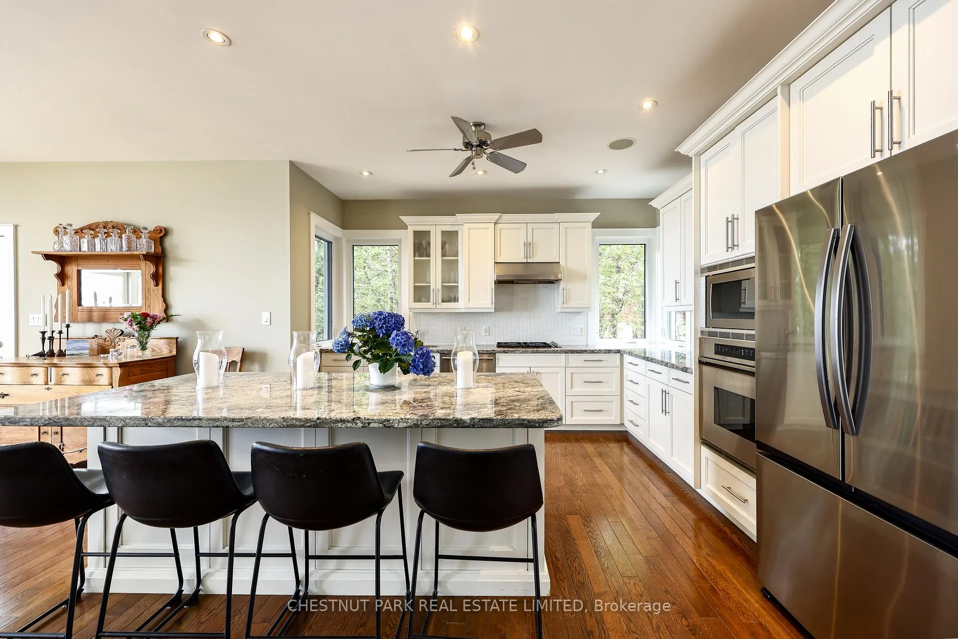 Photo 20 of 46 Parklane Court, Tiny, Rural Tiny — HOMEH