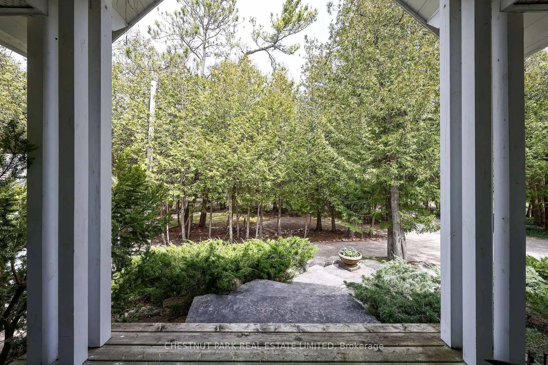 Photo 36 of 46 Parklane Court, Tiny, Rural Tiny — HOMEH