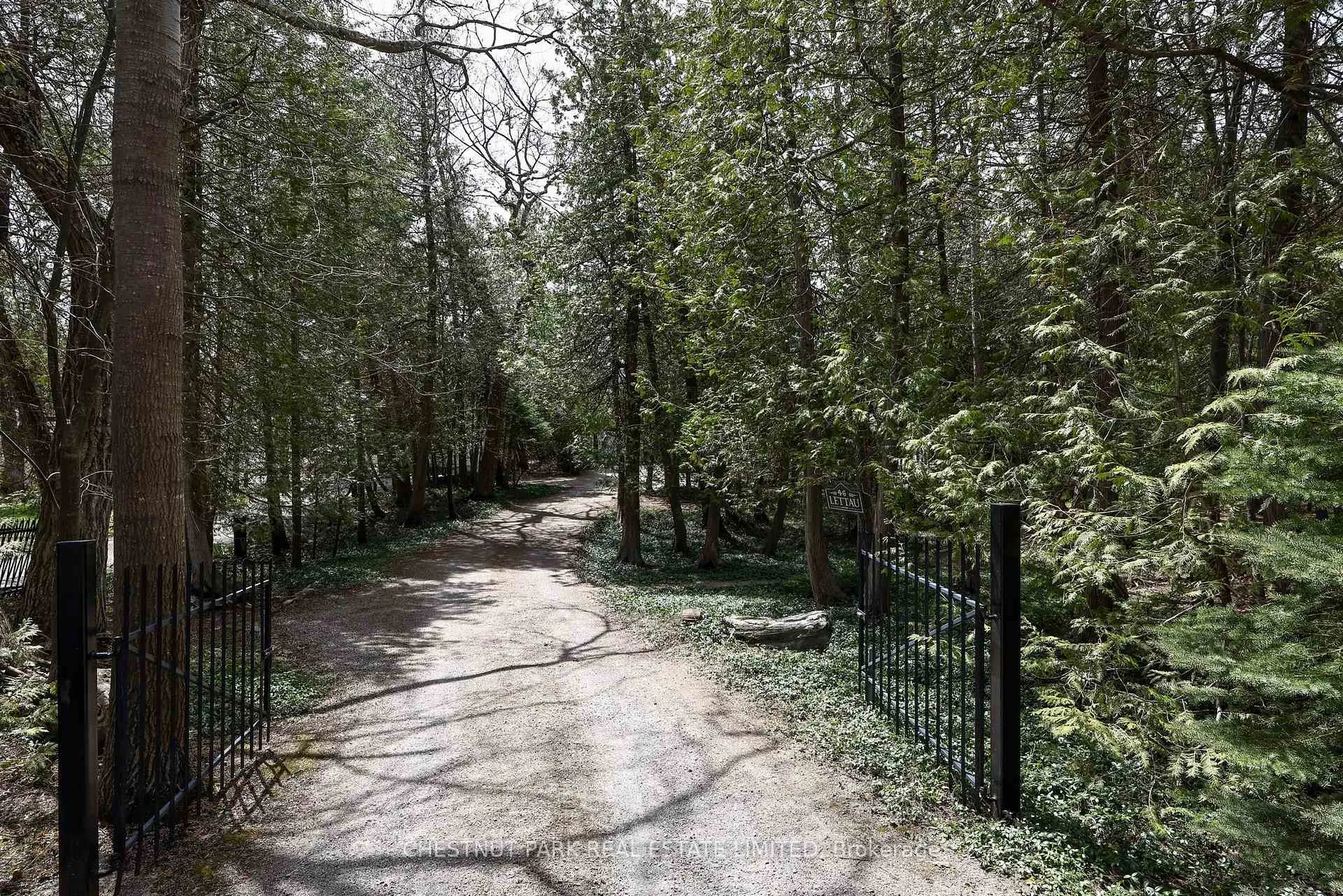 Photo 39 of 46 Parklane Court, Tiny, Rural Tiny — HOMEH
