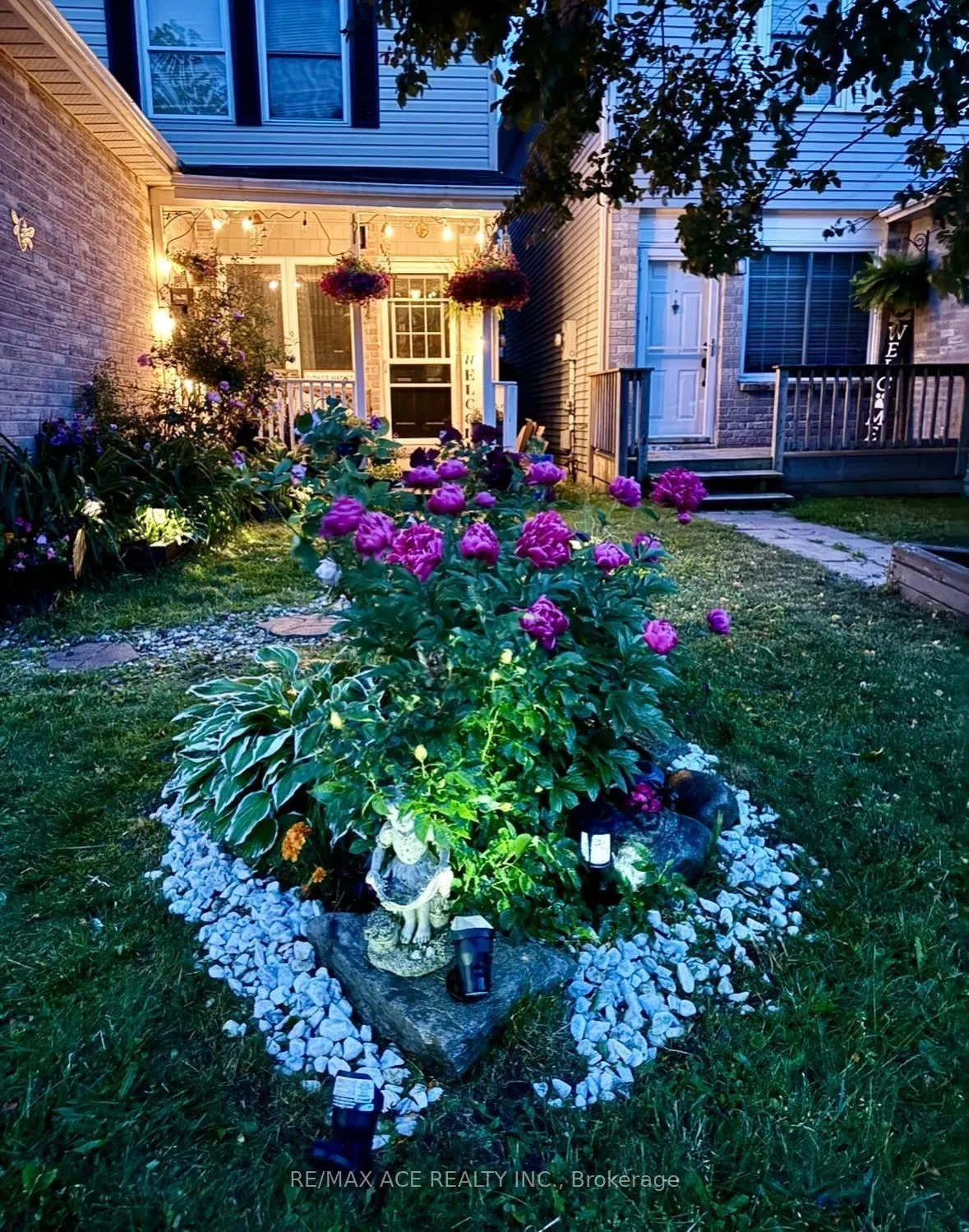 Photo 2 of 1456 Valley Drive, Oshawa, Lakeview — HOMEH