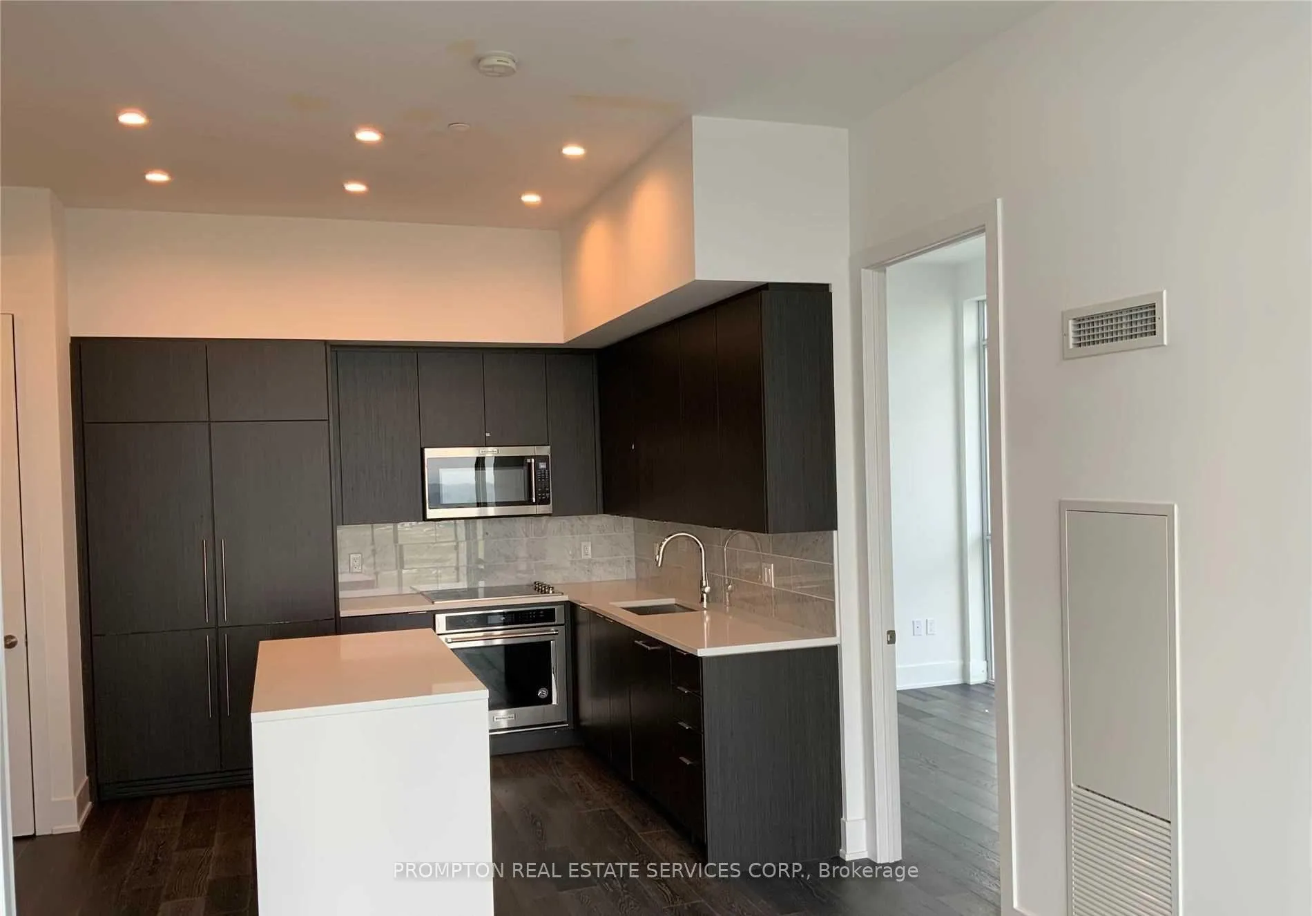 Photo 19 of Unit Ph09, 38 Iannuzzi Street, Toronto, Niagara — HOMEH