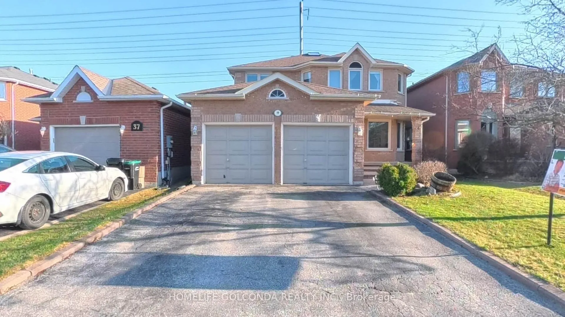 Photo 1 of 39 Etherington Crescent, Barrie, West Bayfield — HOMEH