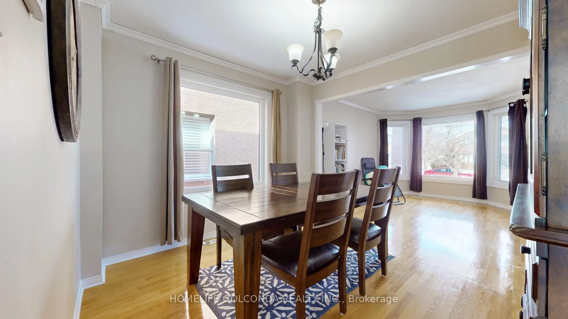 Photo 4 of 39 Etherington Crescent, Barrie, West Bayfield — HOMEH