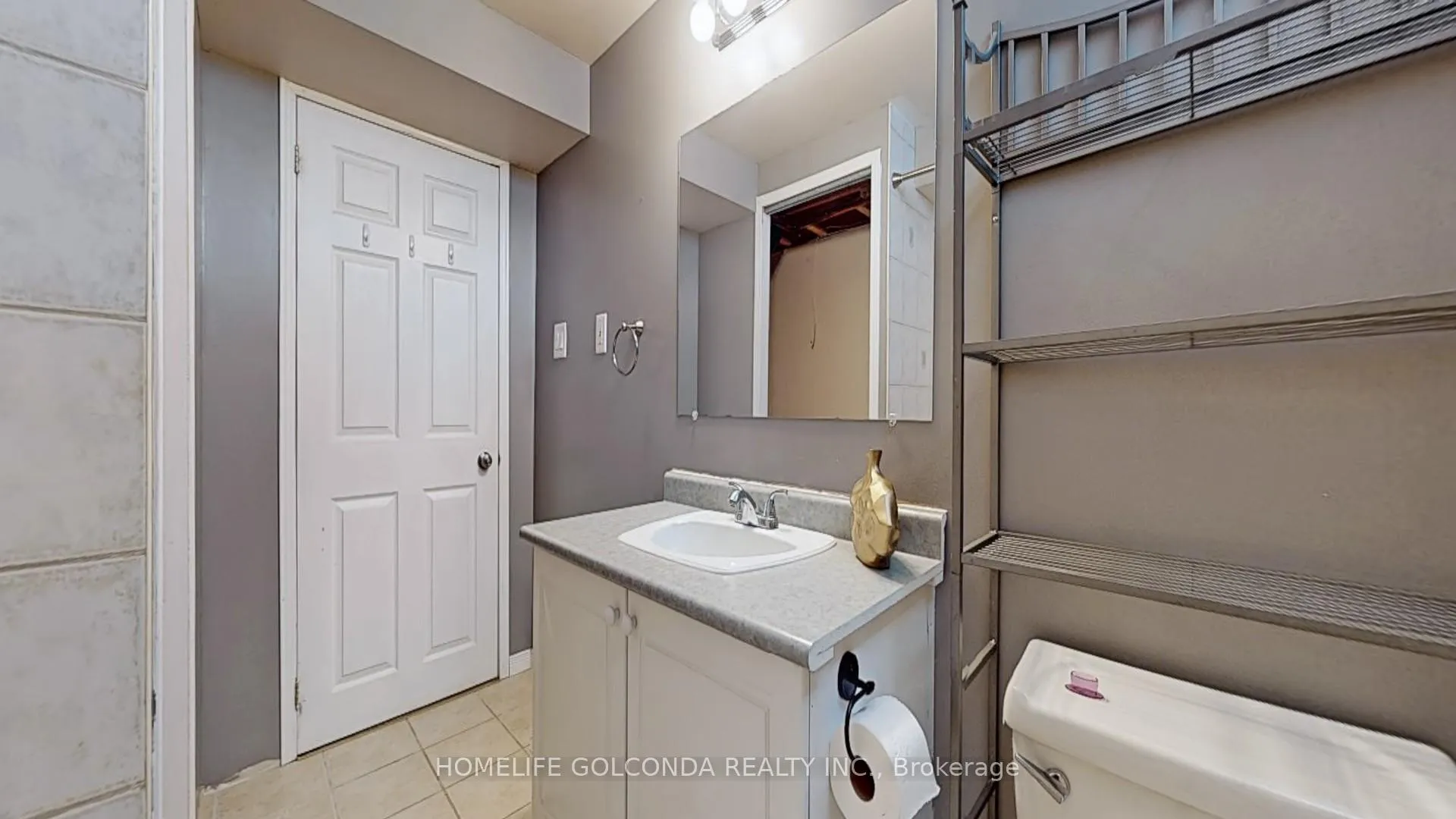 Photo 48 of 39 Etherington Crescent, Barrie, West Bayfield — HOMEH