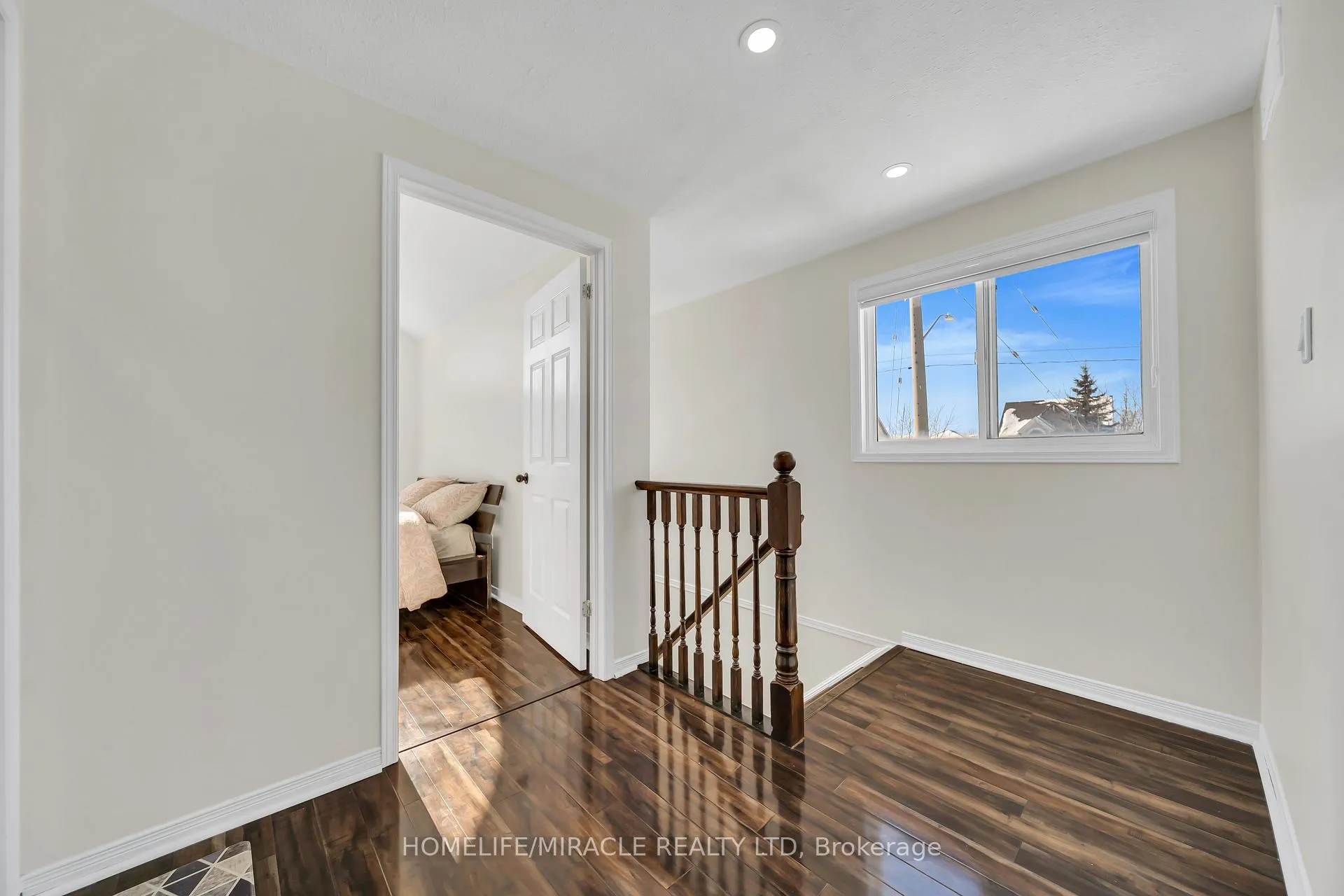 Photo 21 of 25 Breesegarden Lane, Guelph, Grange Road — HOMEH