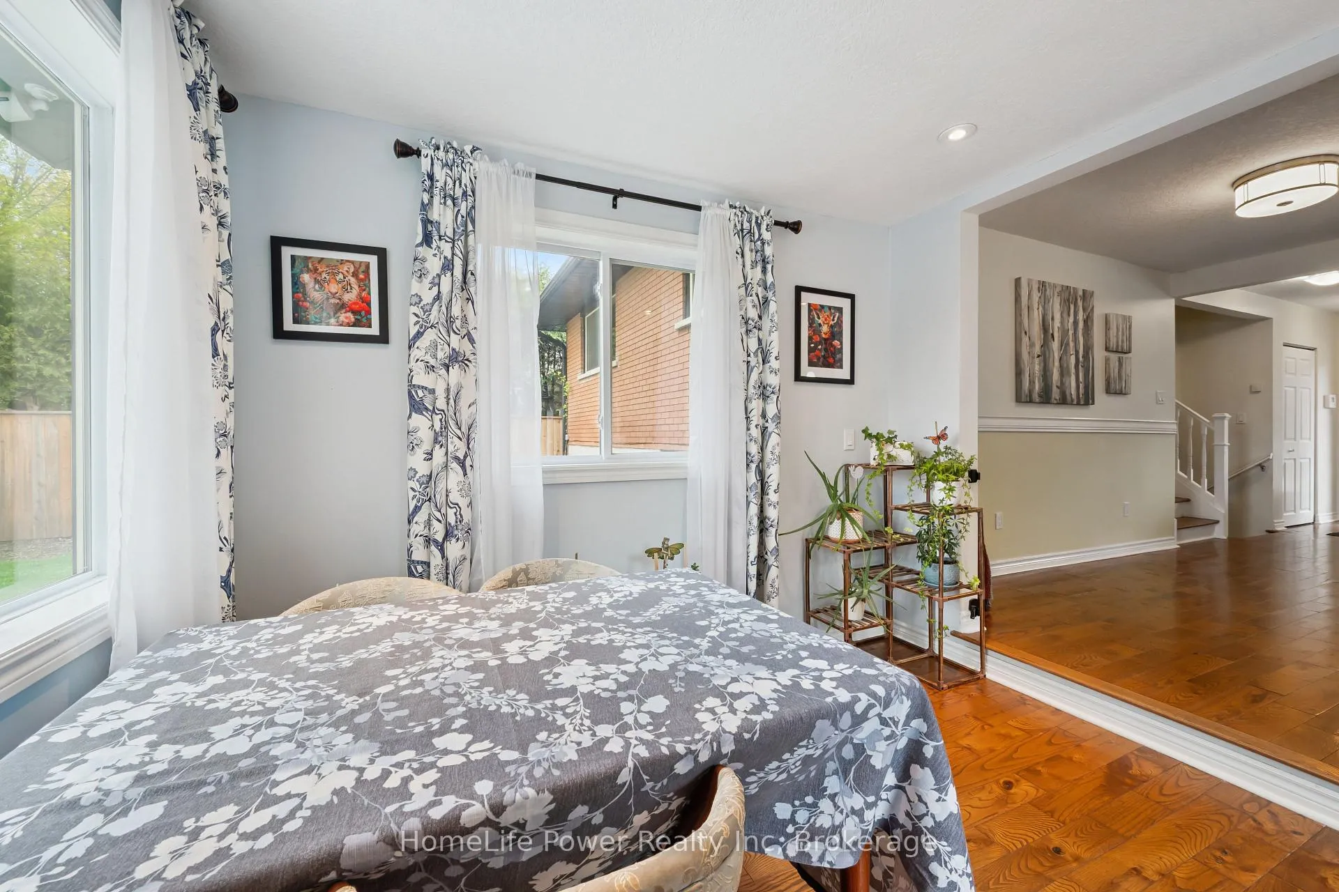 Photo 16 of 38 Balmoral Drive, Guelph, Riverside Park — HOMEH