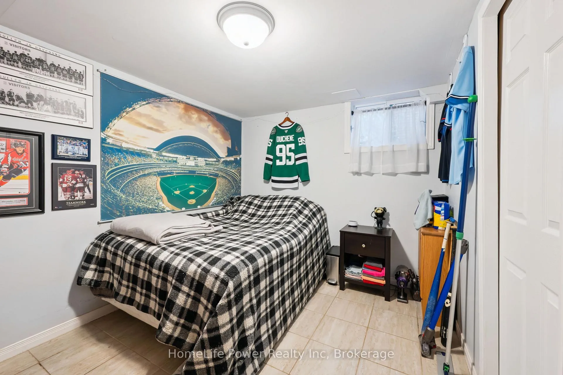 Photo 27 of 38 Balmoral Drive, Guelph, Riverside Park — HOMEH