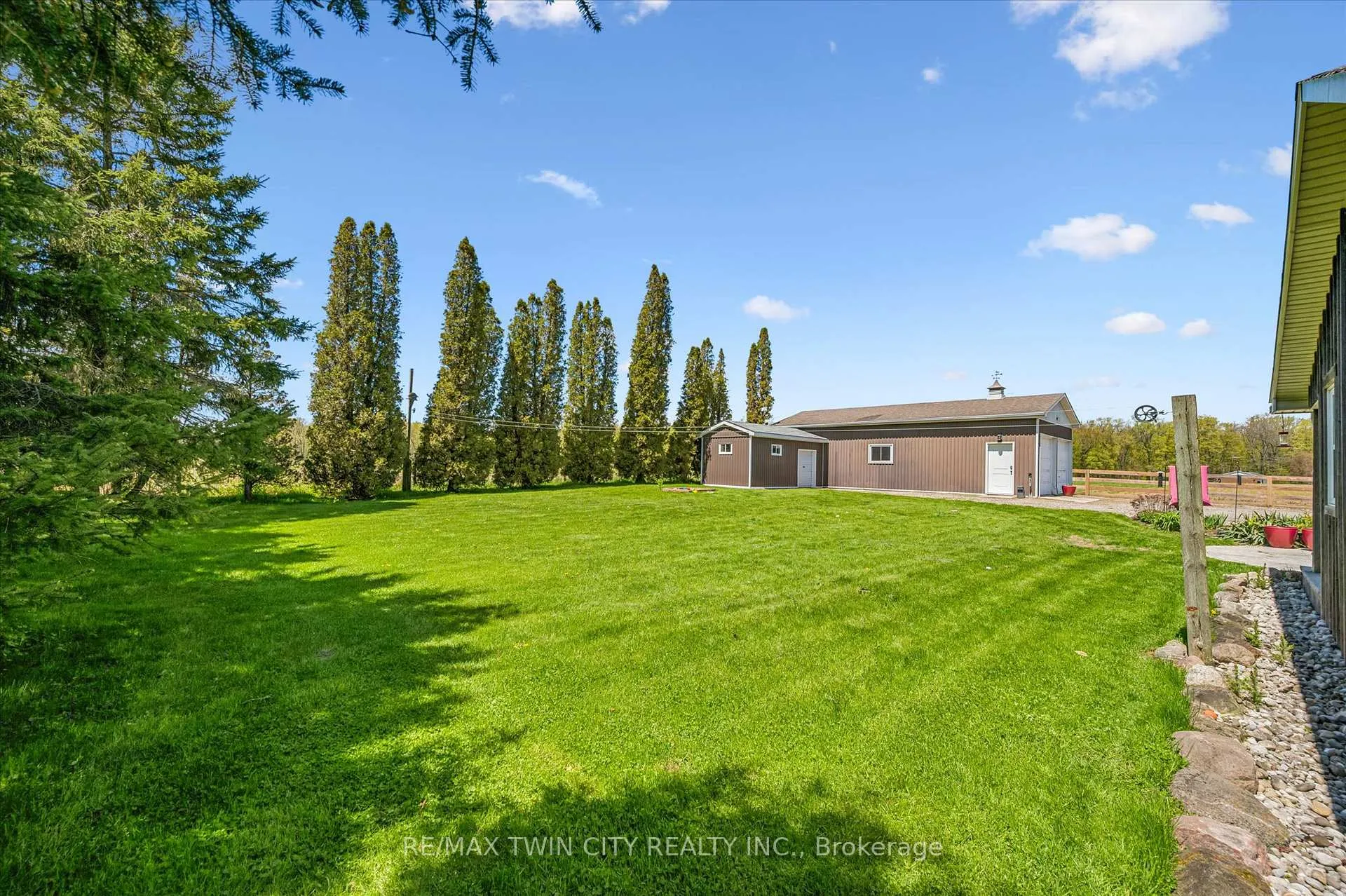 Photo 6 of 957 Middletown Road, Hamilton, Rural Flamborough — HOMEH