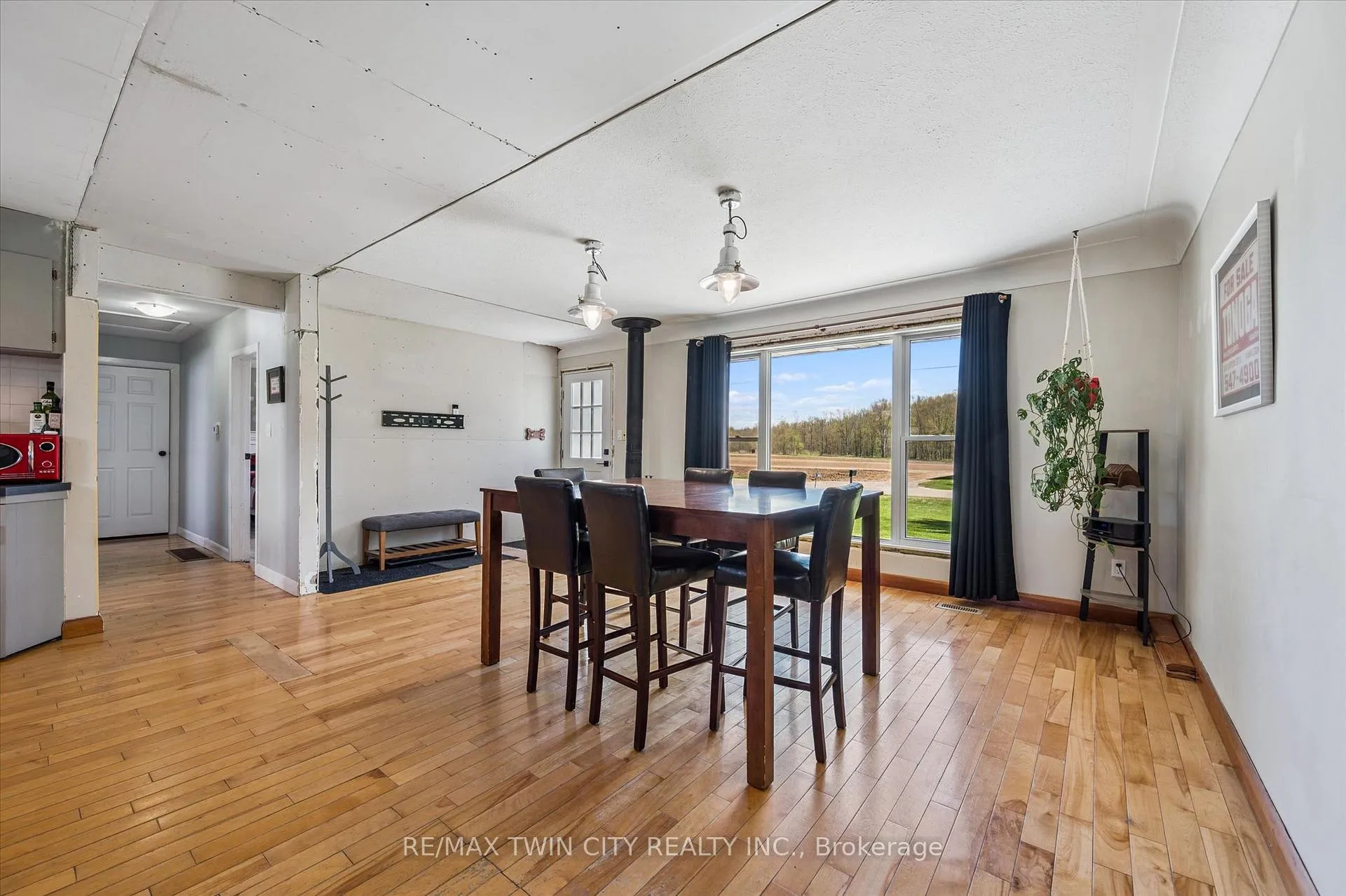 Photo 13 of 957 Middletown Road, Hamilton, Rural Flamborough — HOMEH
