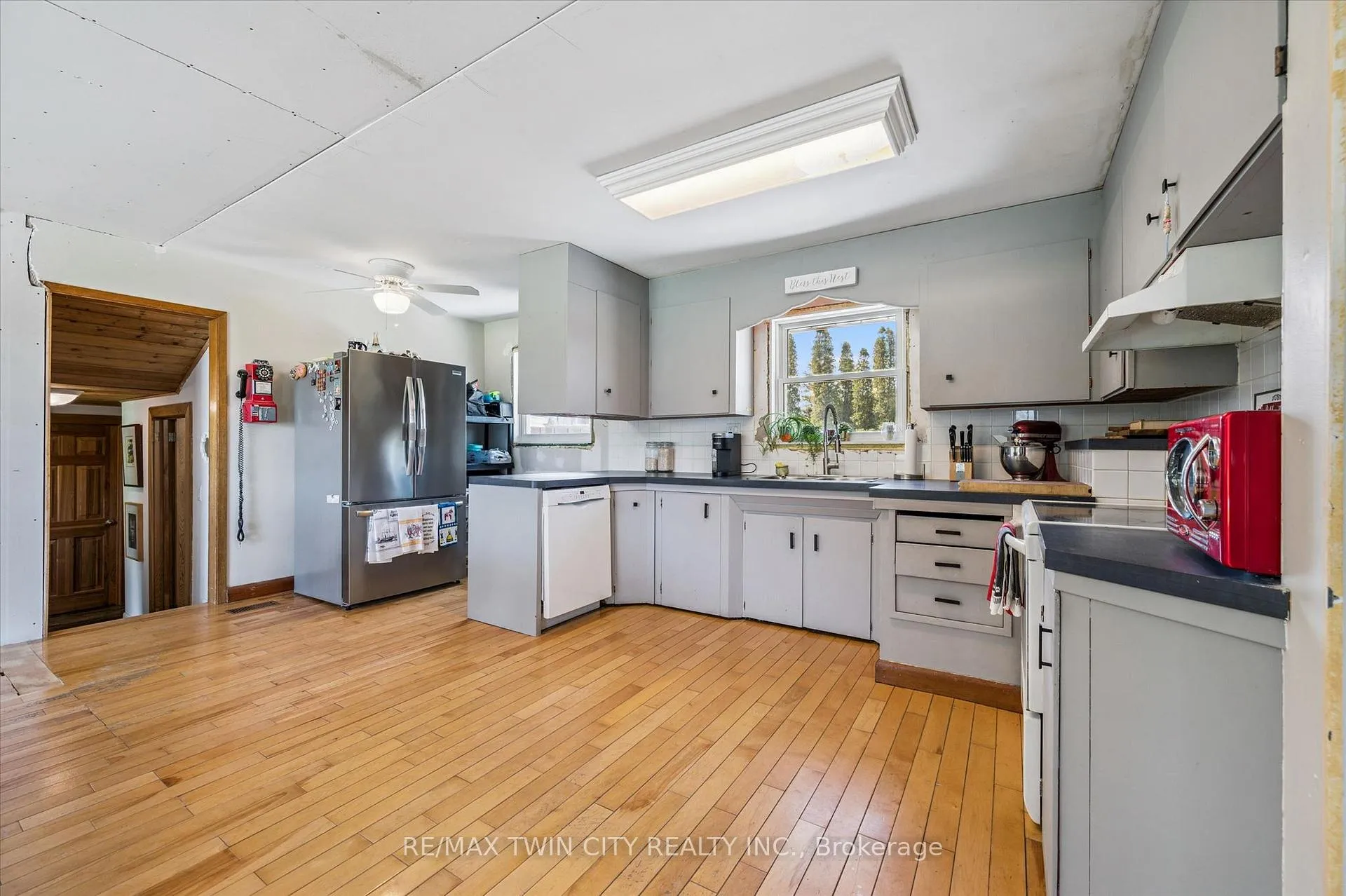 Photo 14 of 957 Middletown Road, Hamilton, Rural Flamborough — HOMEH