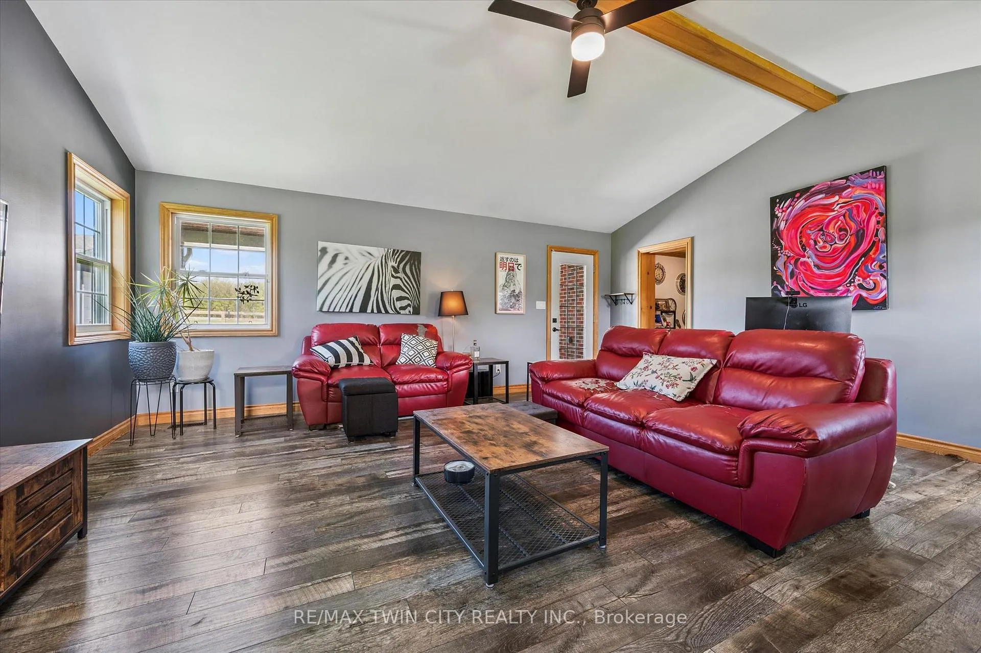 Photo 19 of 957 Middletown Road, Hamilton, Rural Flamborough — HOMEH