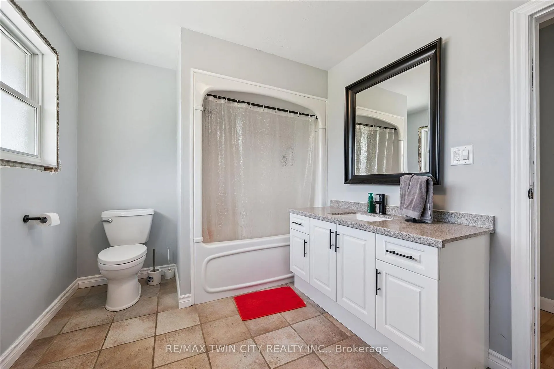 Photo 20 of 957 Middletown Road, Hamilton, Rural Flamborough — HOMEH