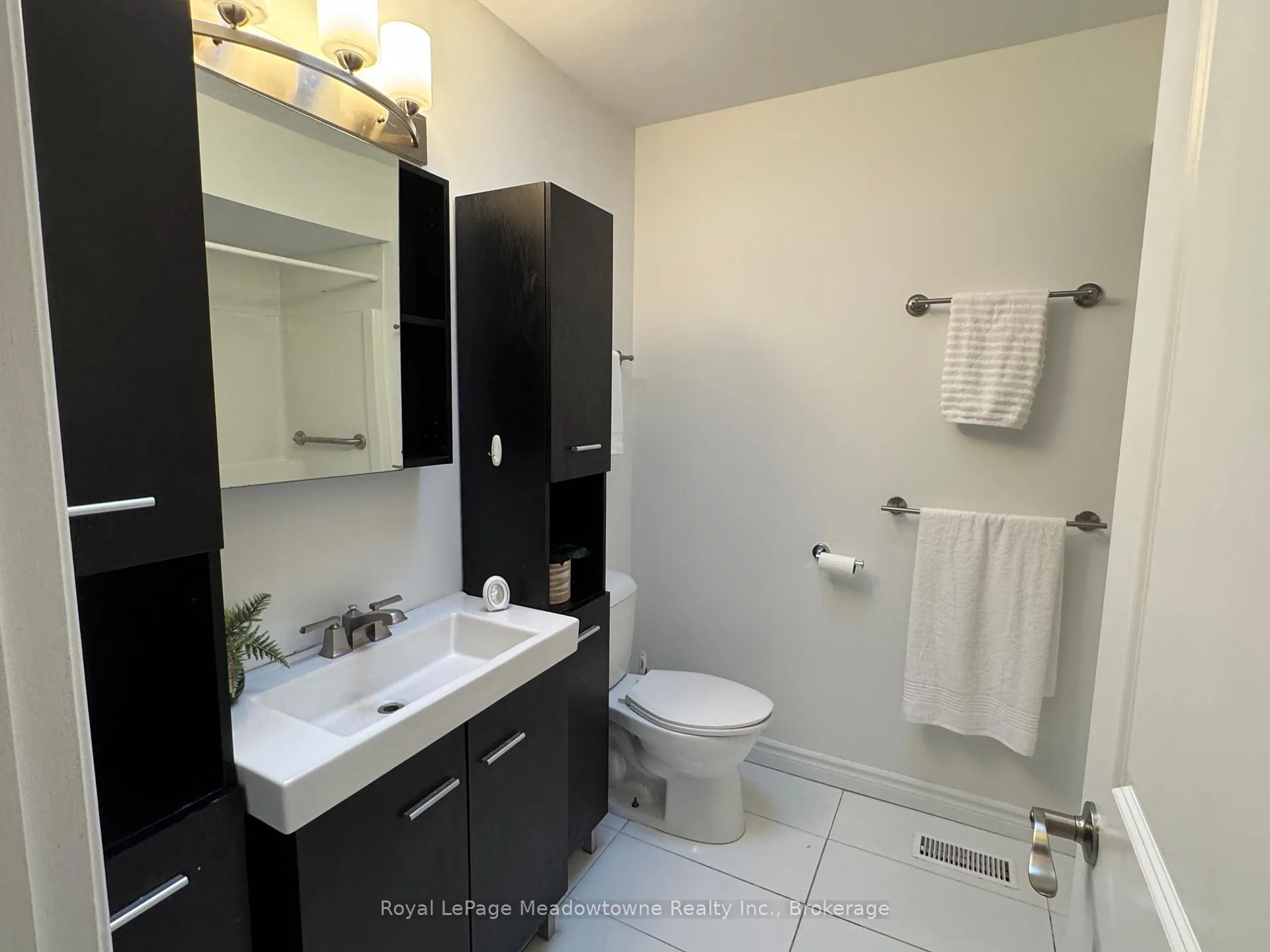 Photo 11 of 13 Thompson Drive, Norfolk, Port Dover — HOMEH