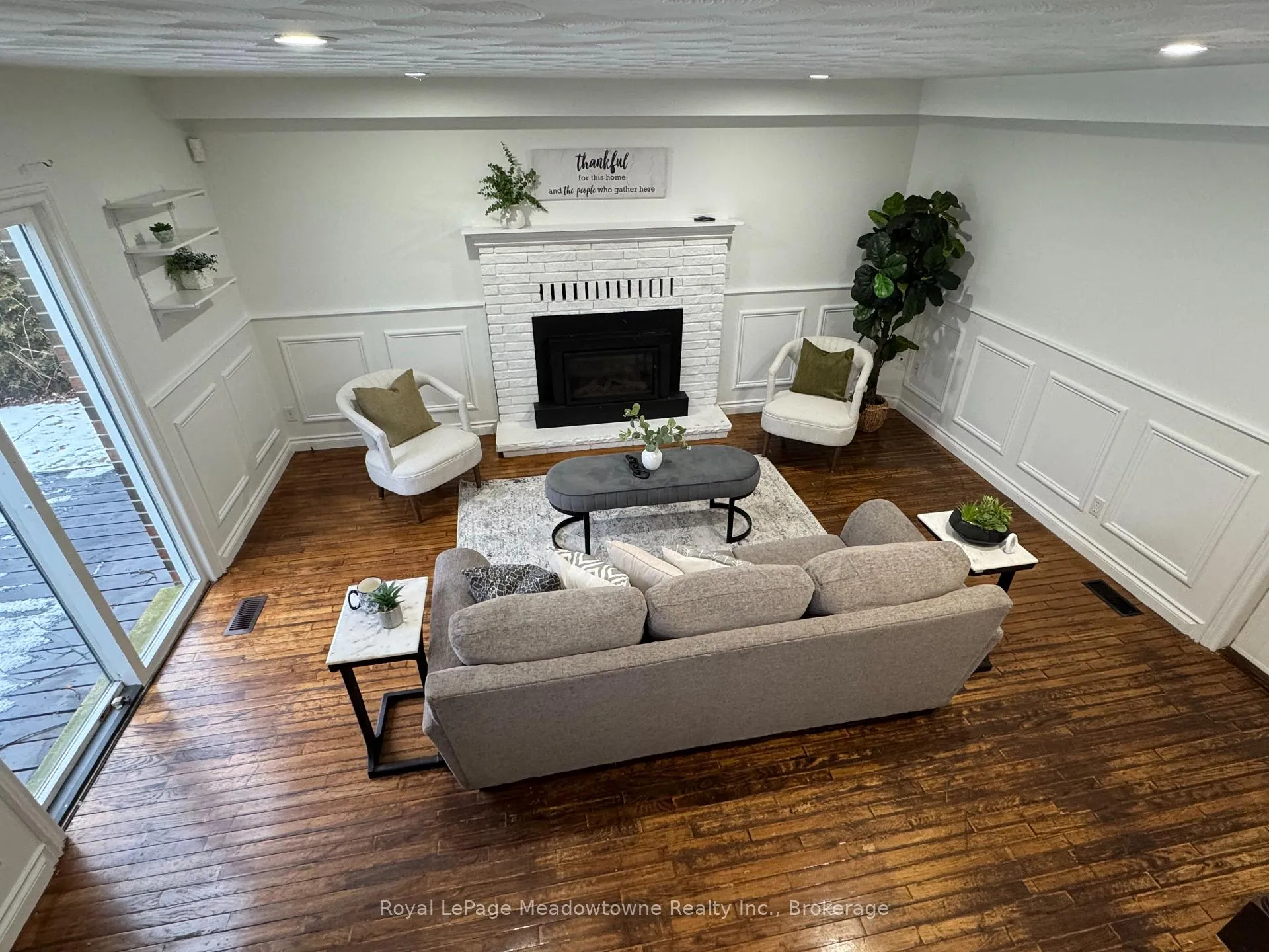 Photo 3 of 13 Thompson Drive, Norfolk, Port Dover — HOMEH