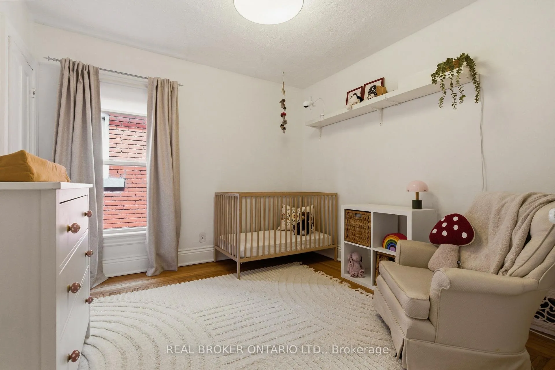 Photo 25 of 197 Burris Street, Hamilton, St. Clair — HOMEH