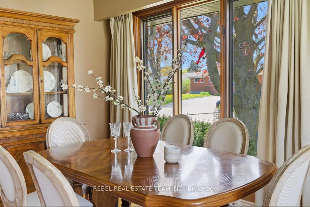 Photo 9 of 331 Walmer Road, Oshawa, McLaughlin — HOMEH