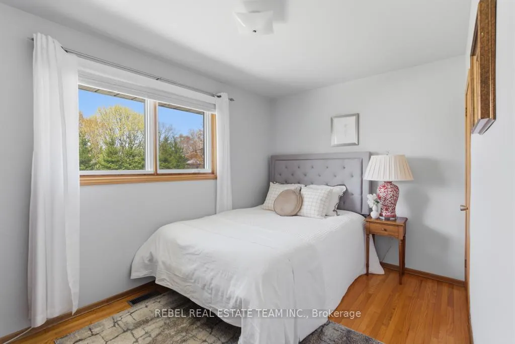 Photo 16 of 331 Walmer Road, Oshawa, McLaughlin — HOMEH