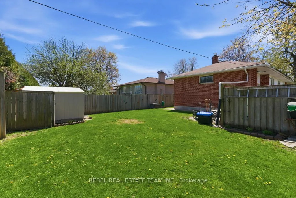 Photo 25 of 331 Walmer Road, Oshawa, McLaughlin — HOMEH