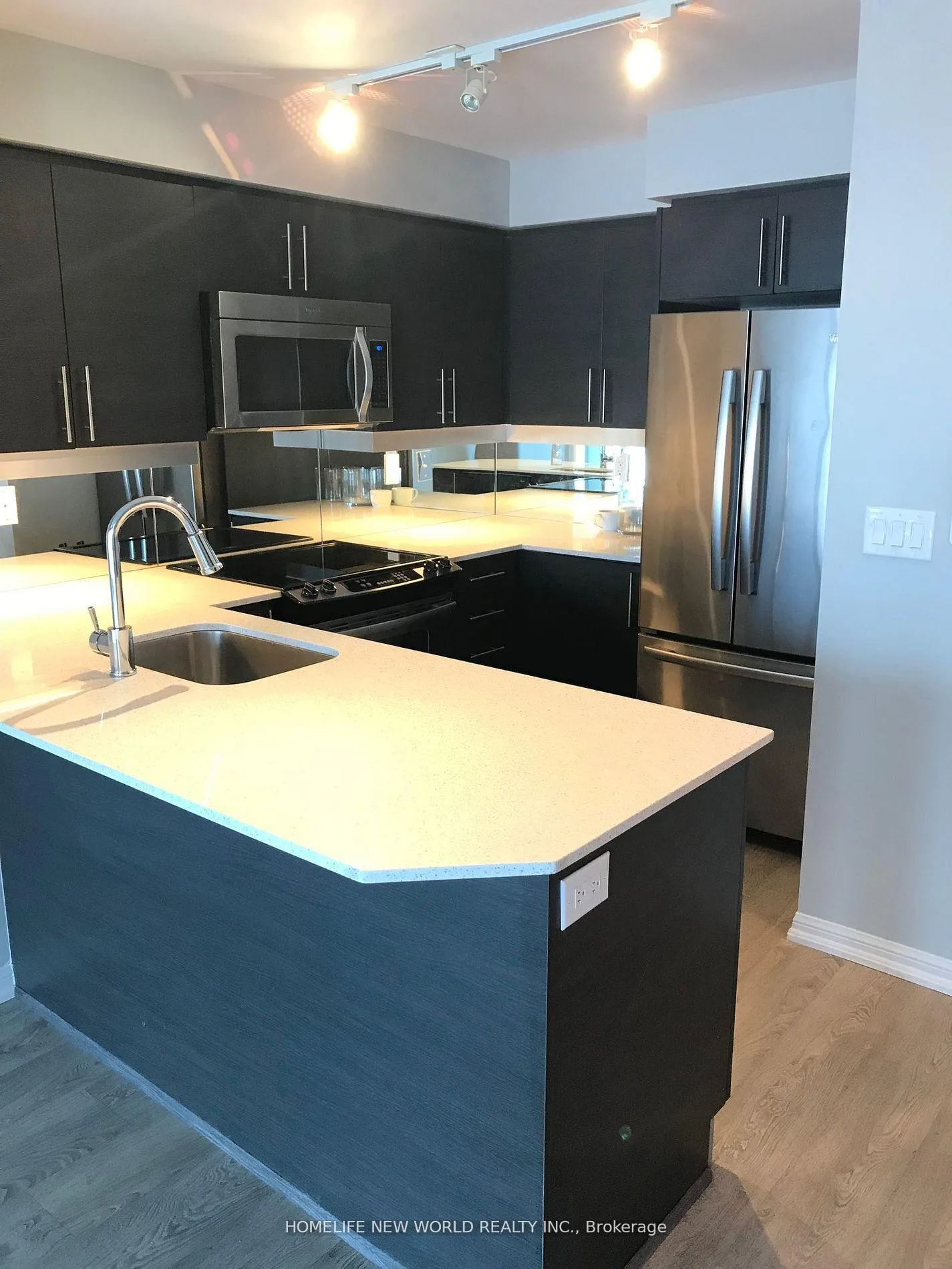 Photo 2 of Unit 1305, 125 Western Battery Road, Toronto, Niagara — HOMEH
