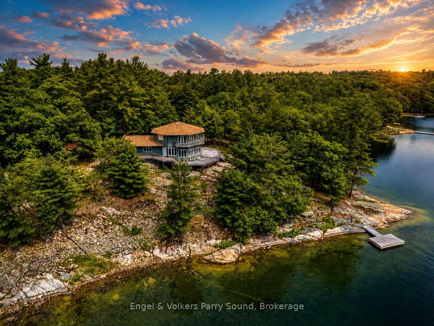Photo of 1 Loon Bay