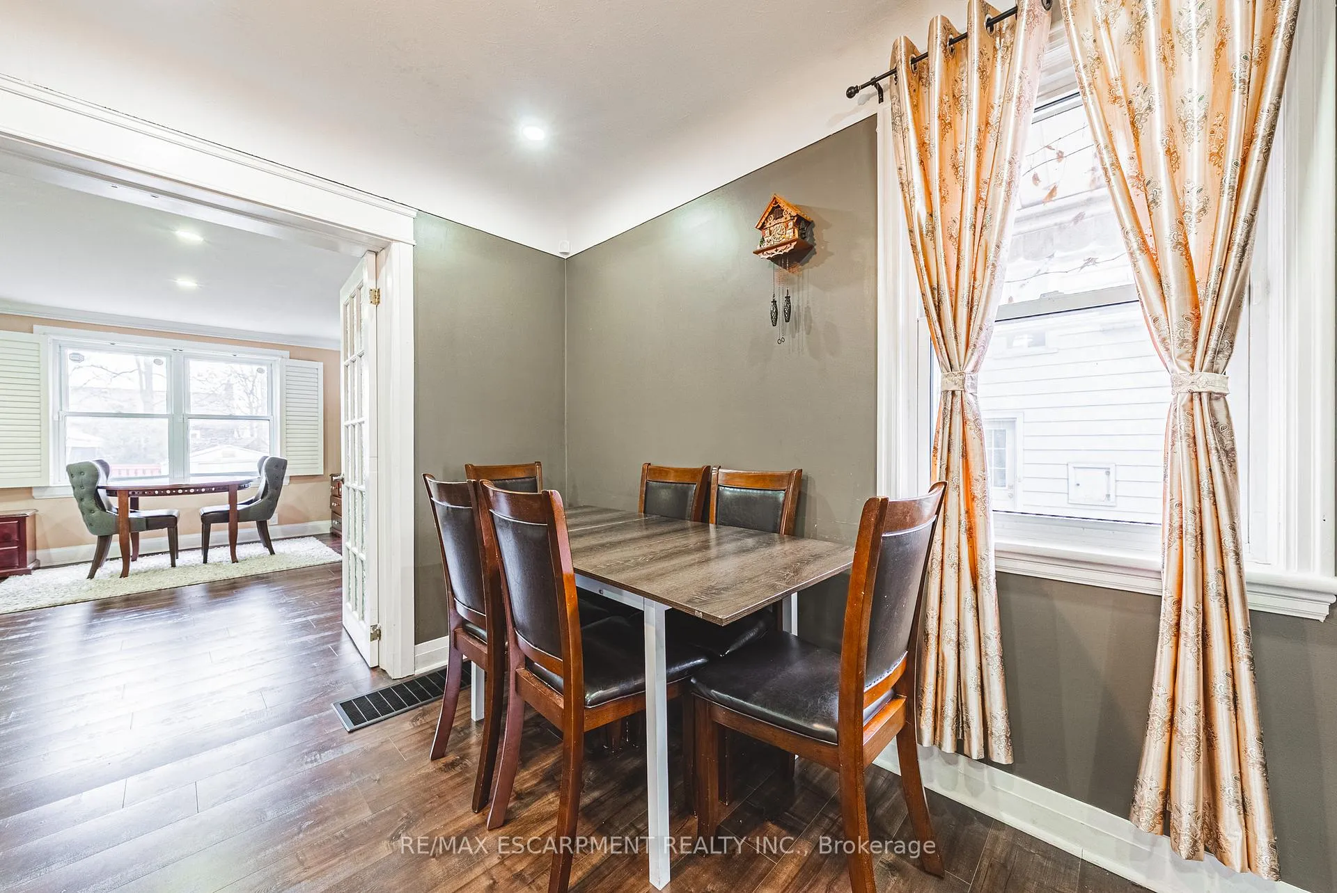 Photo 8 of Unit Main, 5 West 3rd Street, Hamilton, Bonnington — HOMEH
