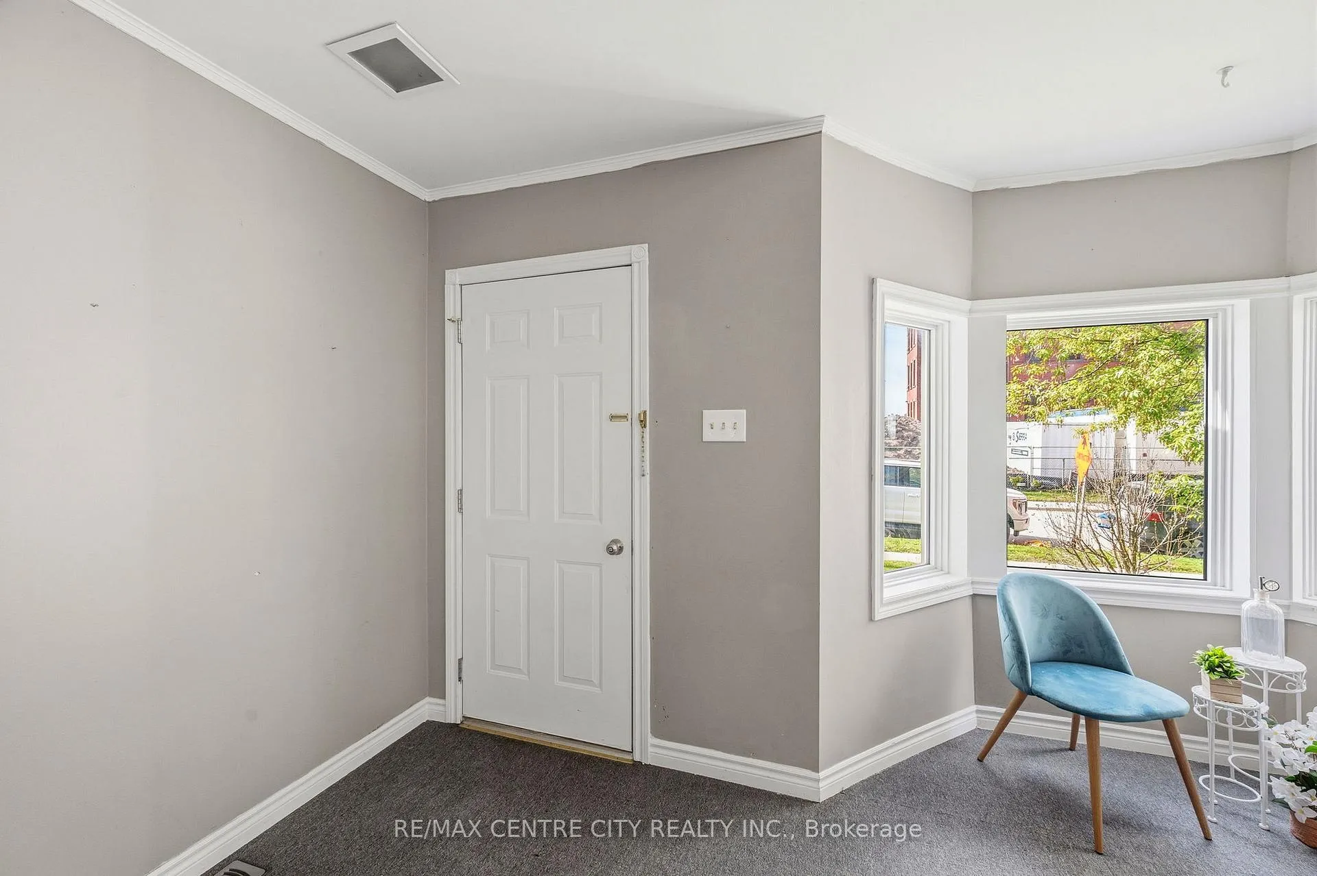 Photo 6 of 23 Malakoff Street, St. Thomas — HOMEH