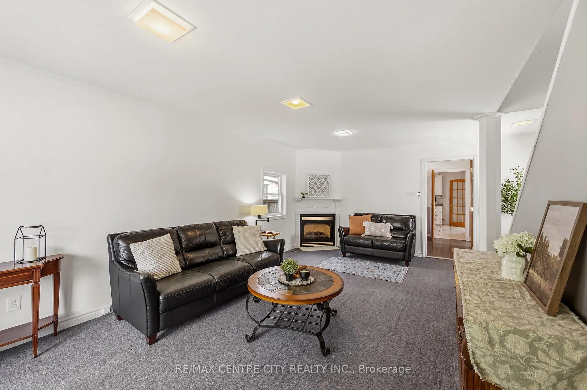 Photo 7 of 23 Malakoff Street, St. Thomas — HOMEH