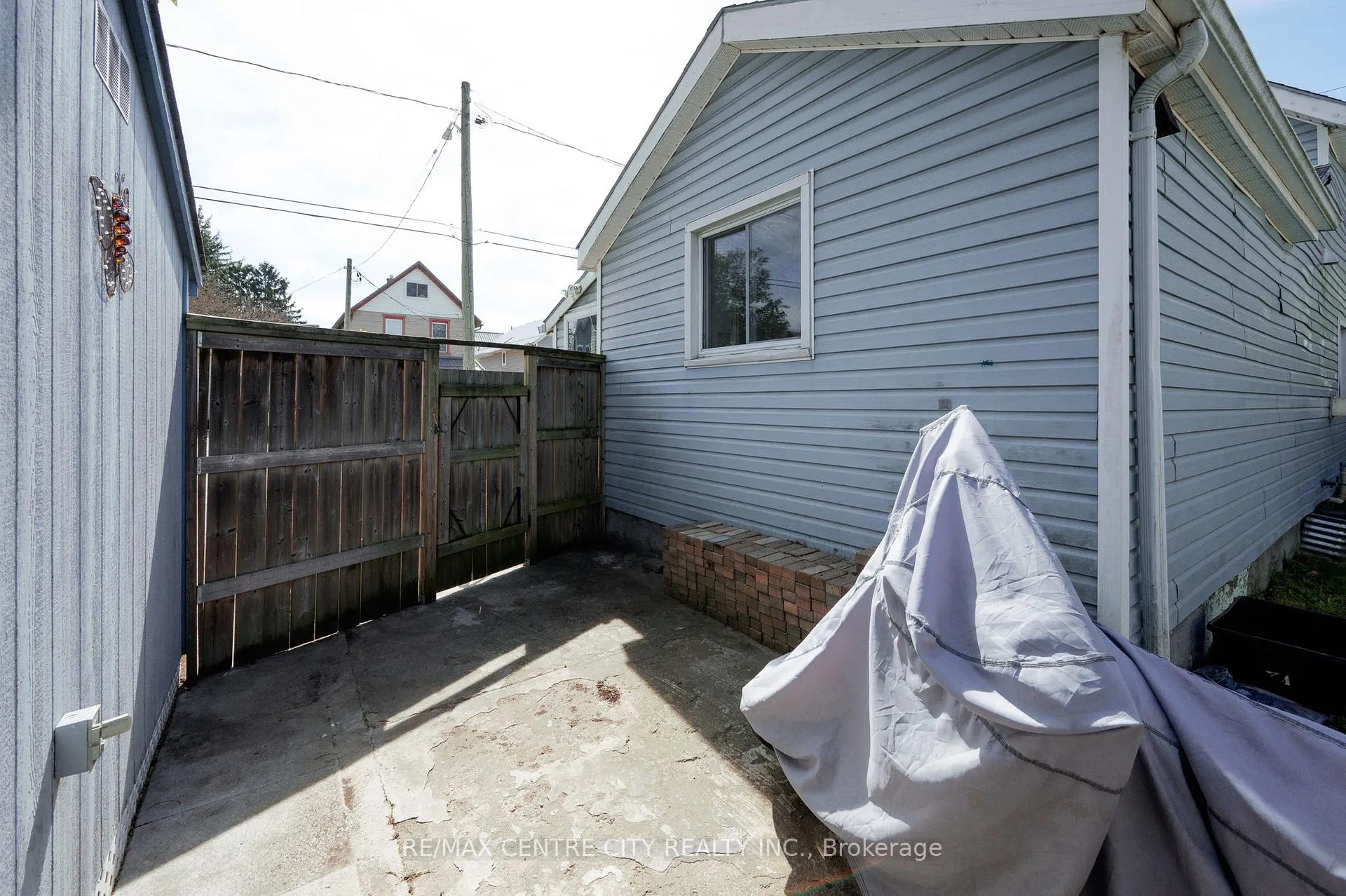 Photo 30 of 23 Malakoff Street, St. Thomas — HOMEH
