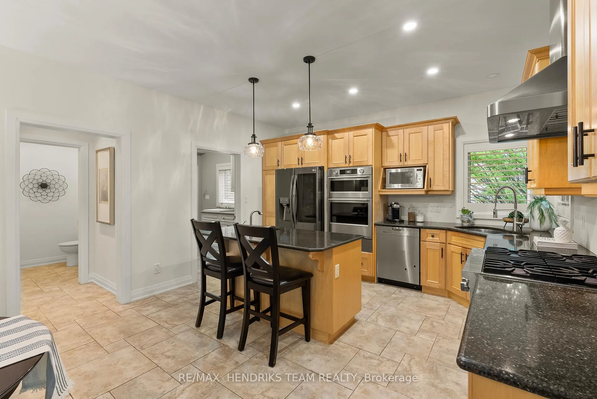 Photo 13 of 13 Mclean Court, St. Catharines, Grapeview — HOMEH