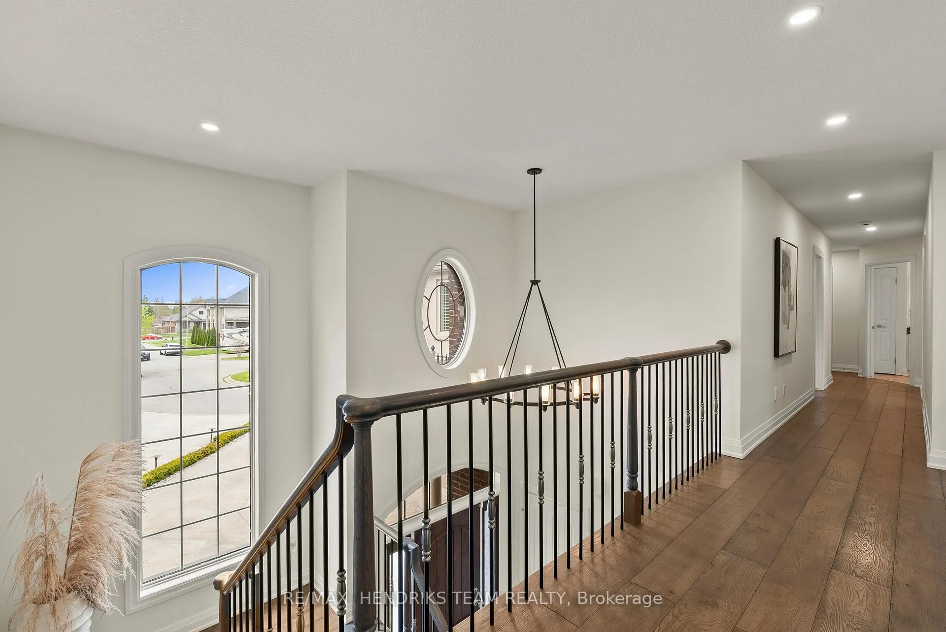 Photo 24 of 13 Mclean Court, St. Catharines, Grapeview — HOMEH