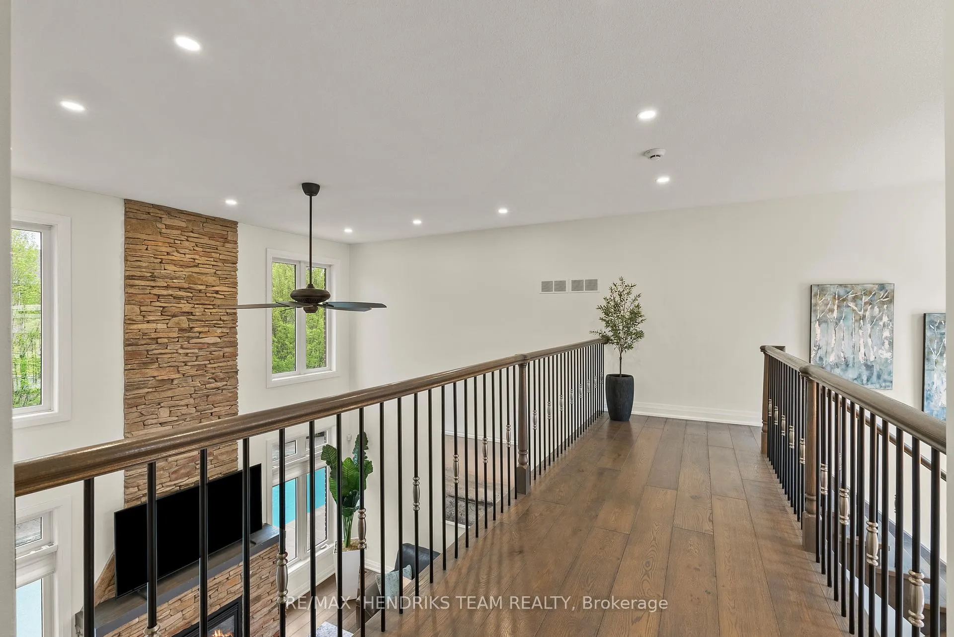 Photo 26 of 13 Mclean Court, St. Catharines, Grapeview — HOMEH