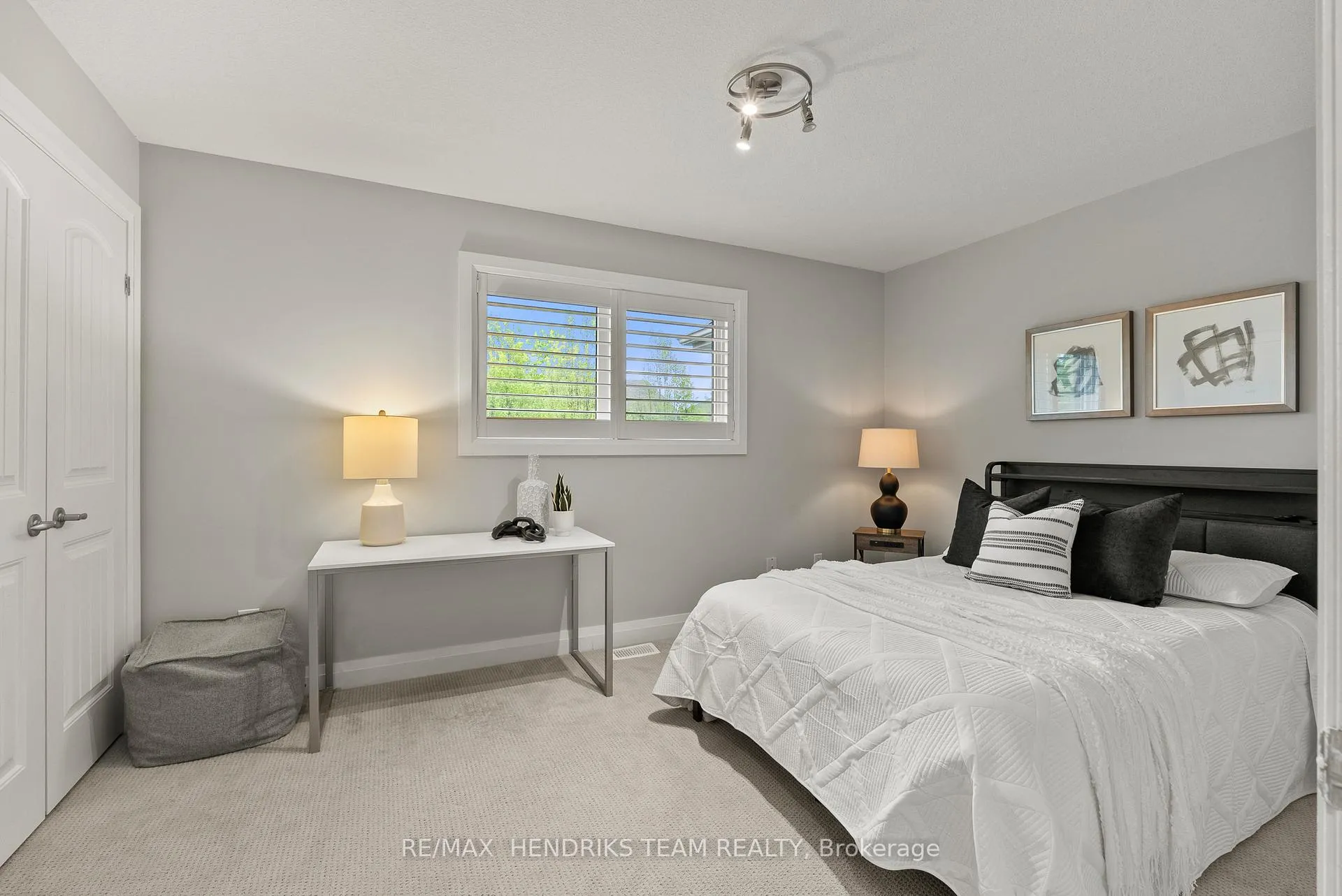 Photo 28 of 13 Mclean Court, St. Catharines, Grapeview — HOMEH