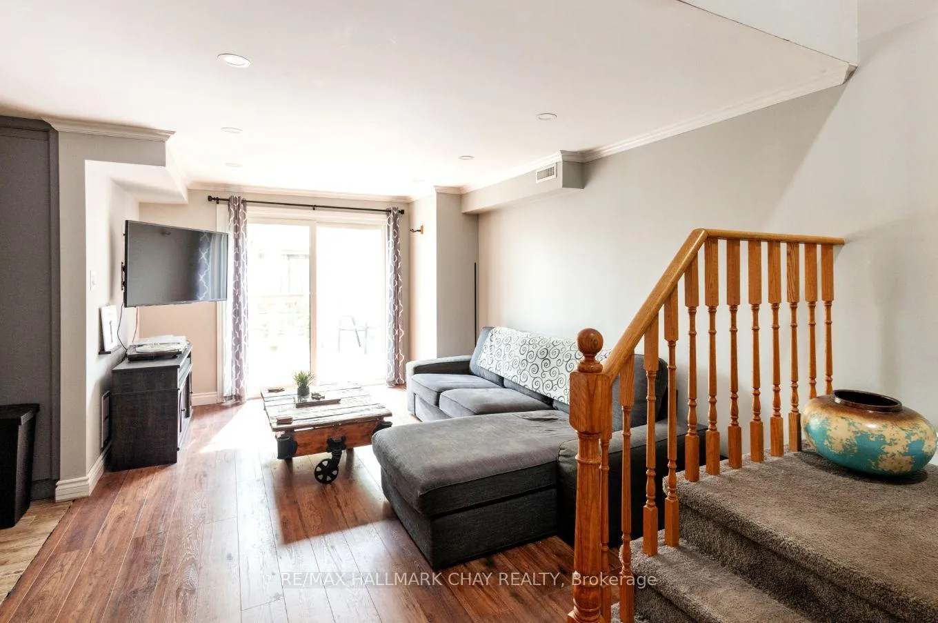 Photo 5 of 11 Quail Crescent, Barrie, Ardagh — HOMEH