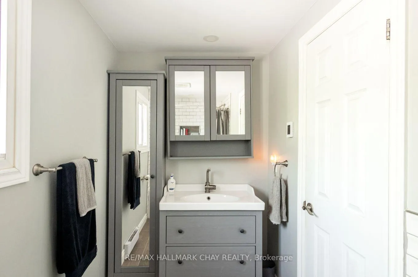 Photo 17 of 11 Quail Crescent, Barrie, Ardagh — HOMEH