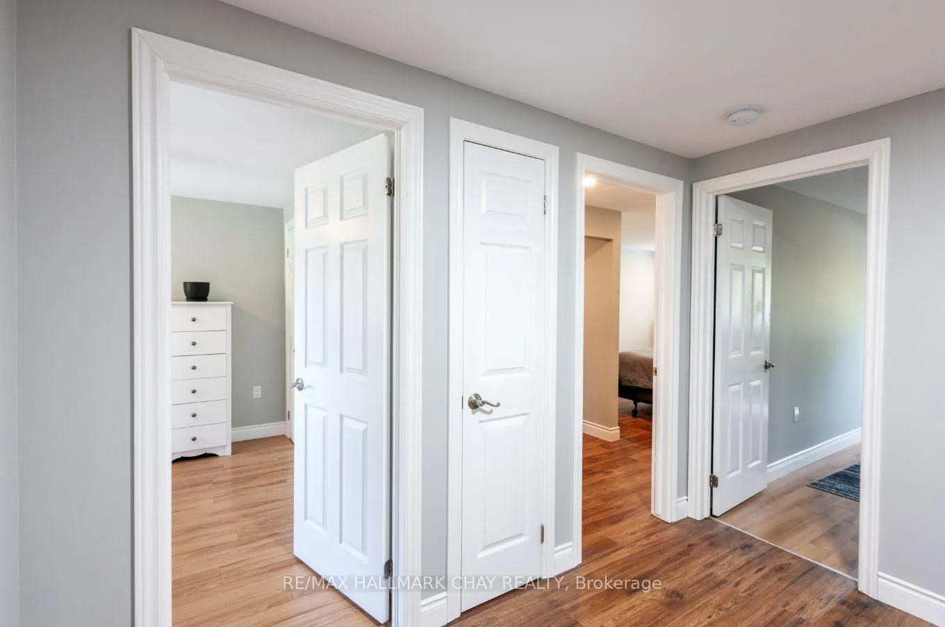 Photo 19 of 11 Quail Crescent, Barrie, Ardagh — HOMEH